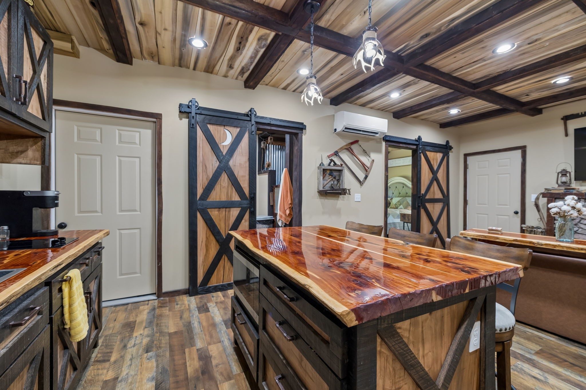 1437 Dividing Ridge Rd