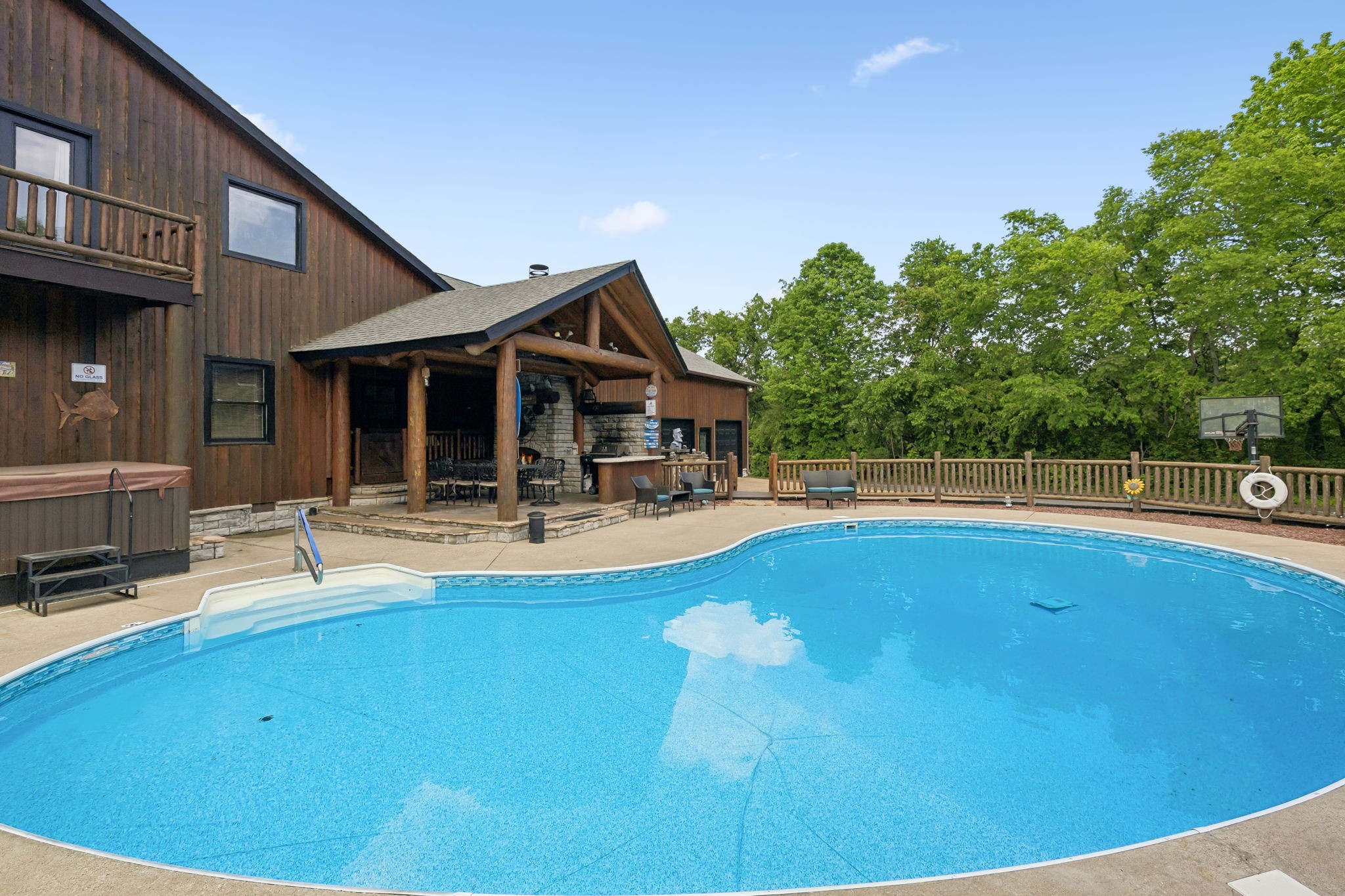 1437 Dividing Ridge Rd