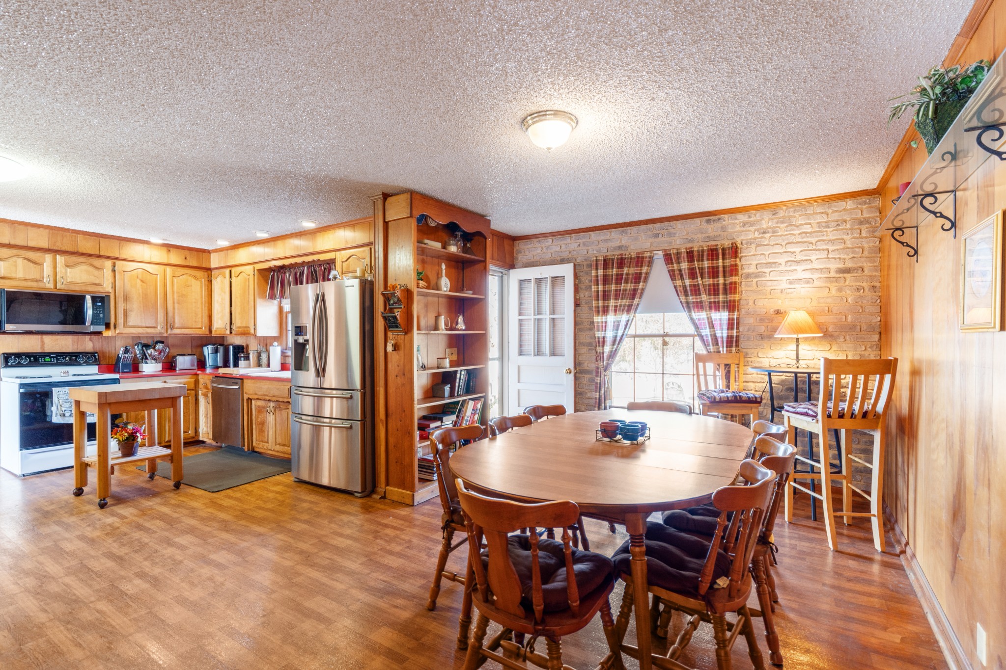 711 Juliet Dr