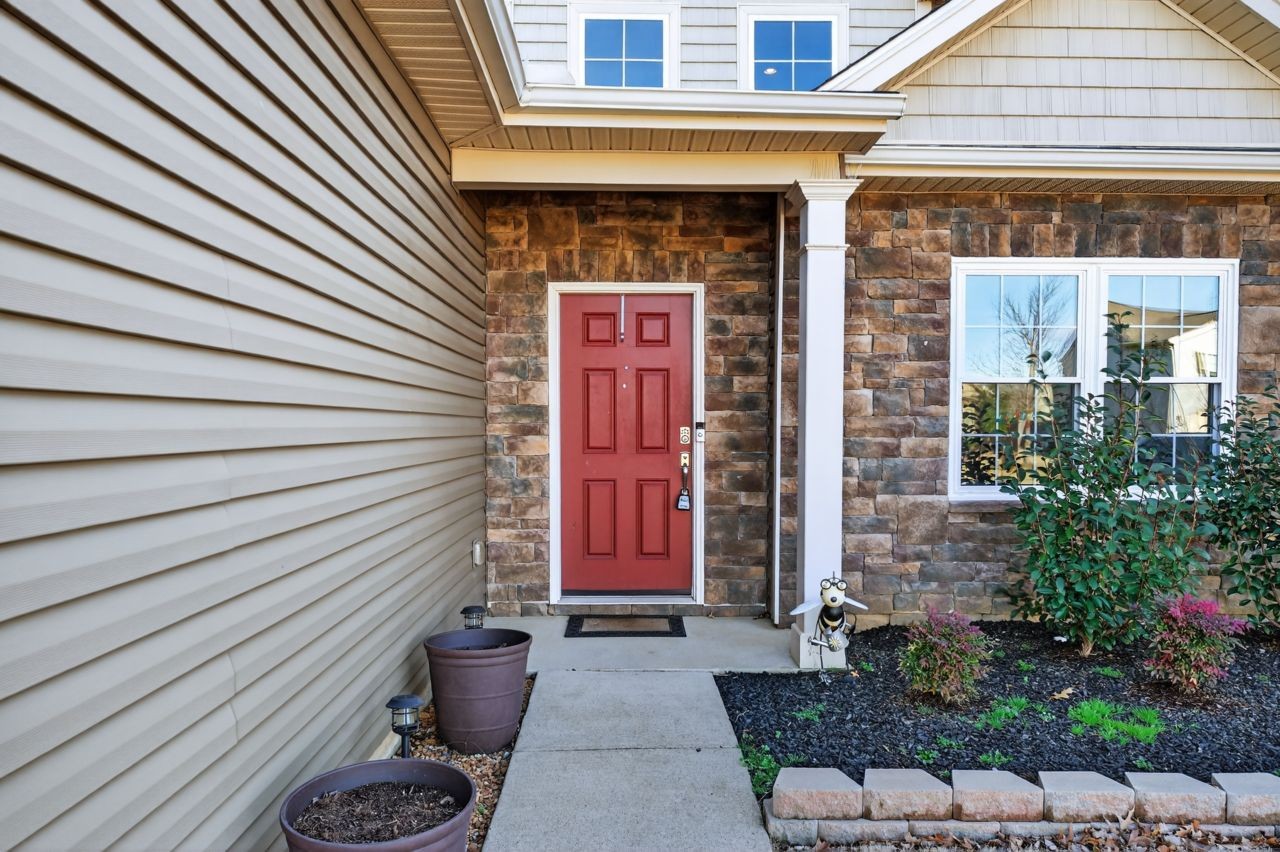 515 Rock Island Way