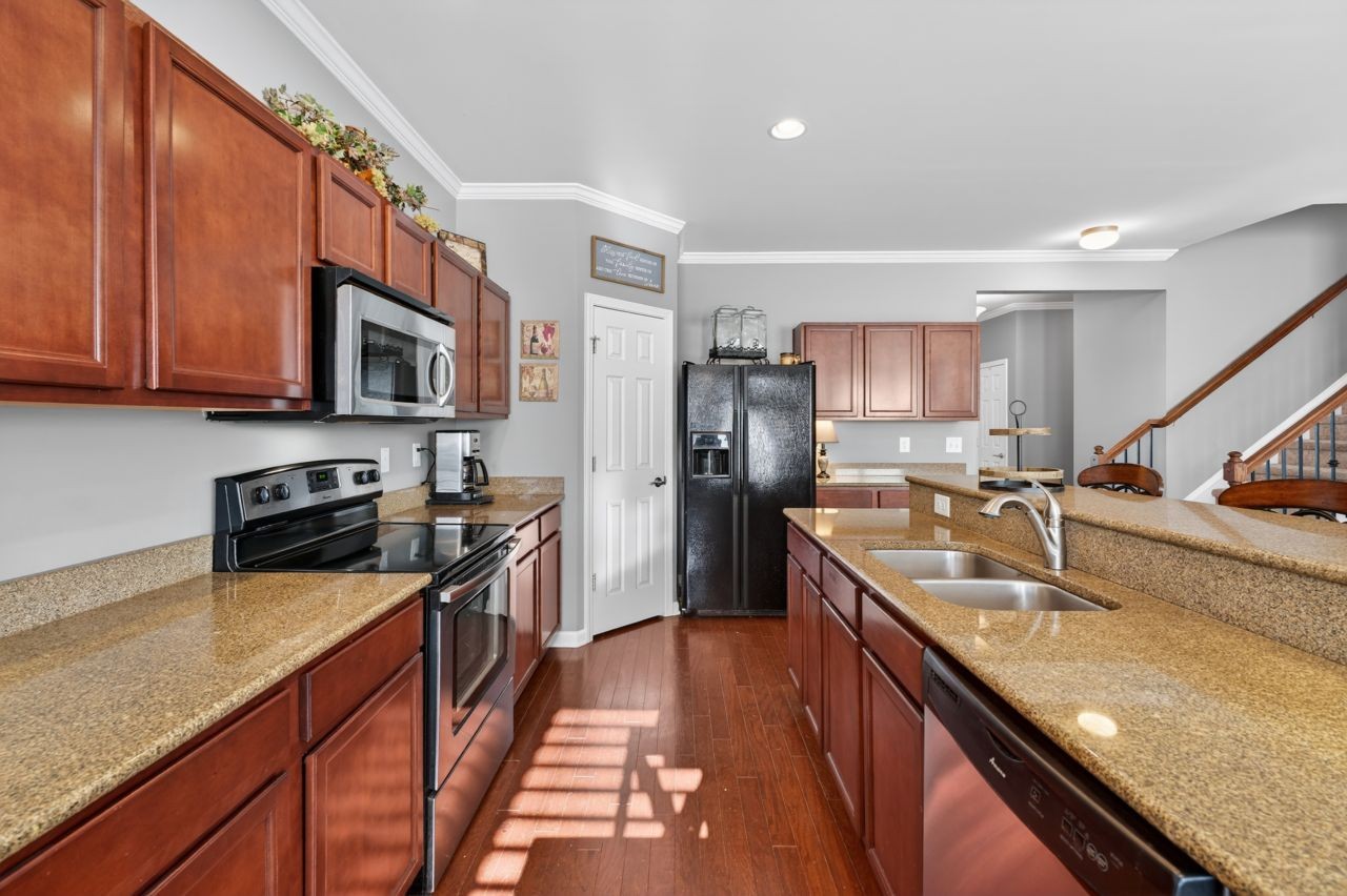 515 Rock Island Way
