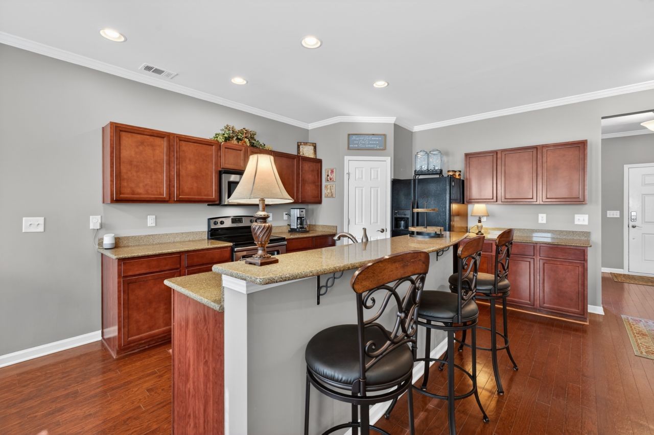 515 Rock Island Way