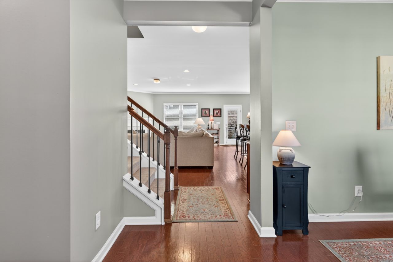 515 Rock Island Way