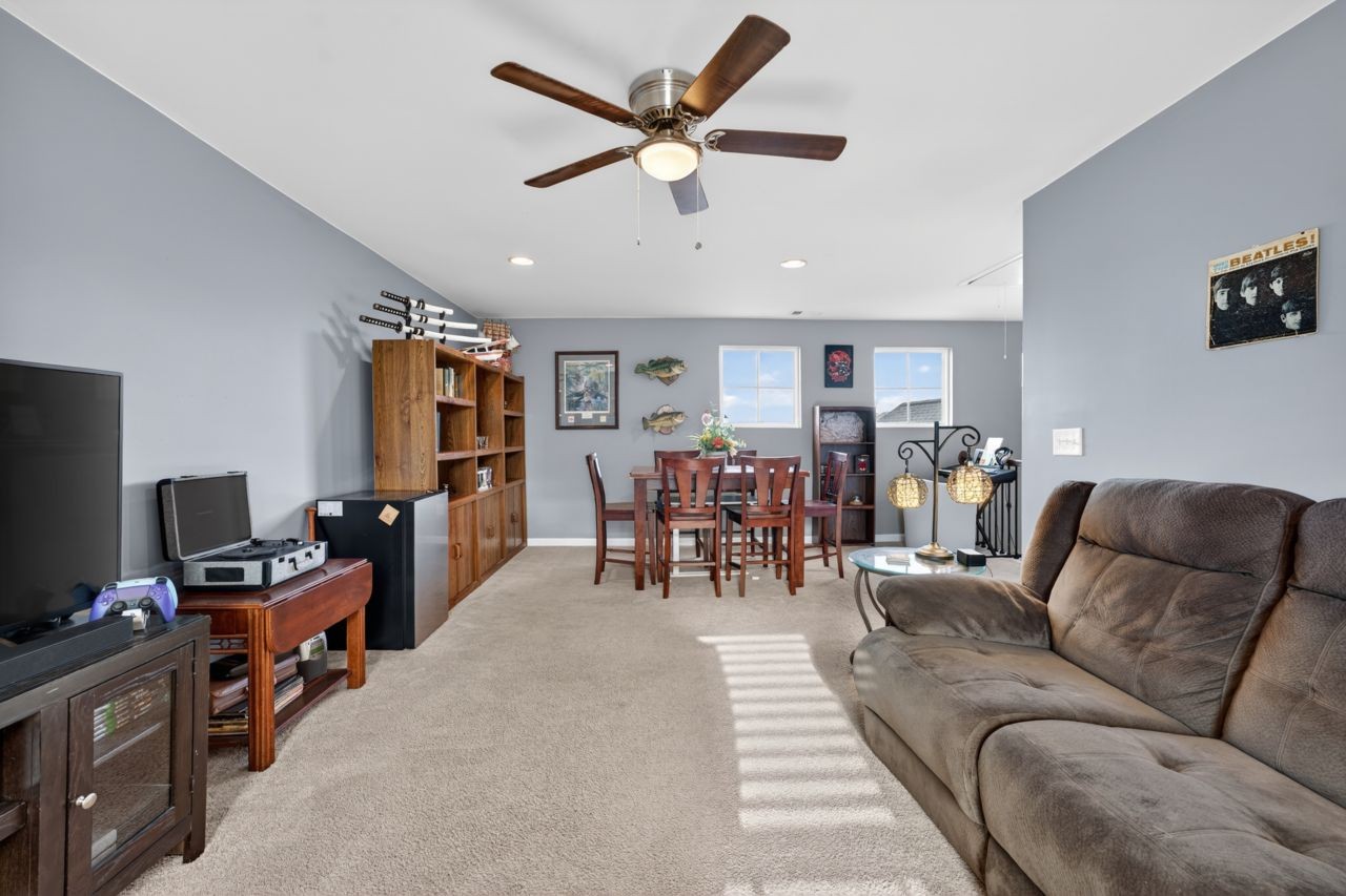 515 Rock Island Way