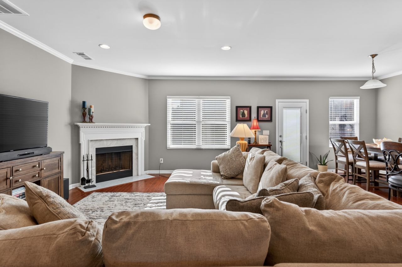 515 Rock Island Way