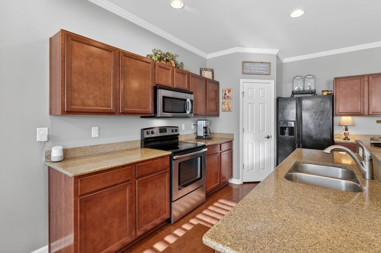 515 Rock Island Way