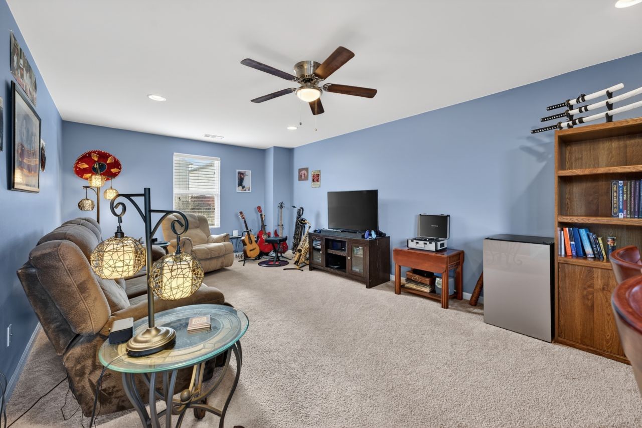 515 Rock Island Way