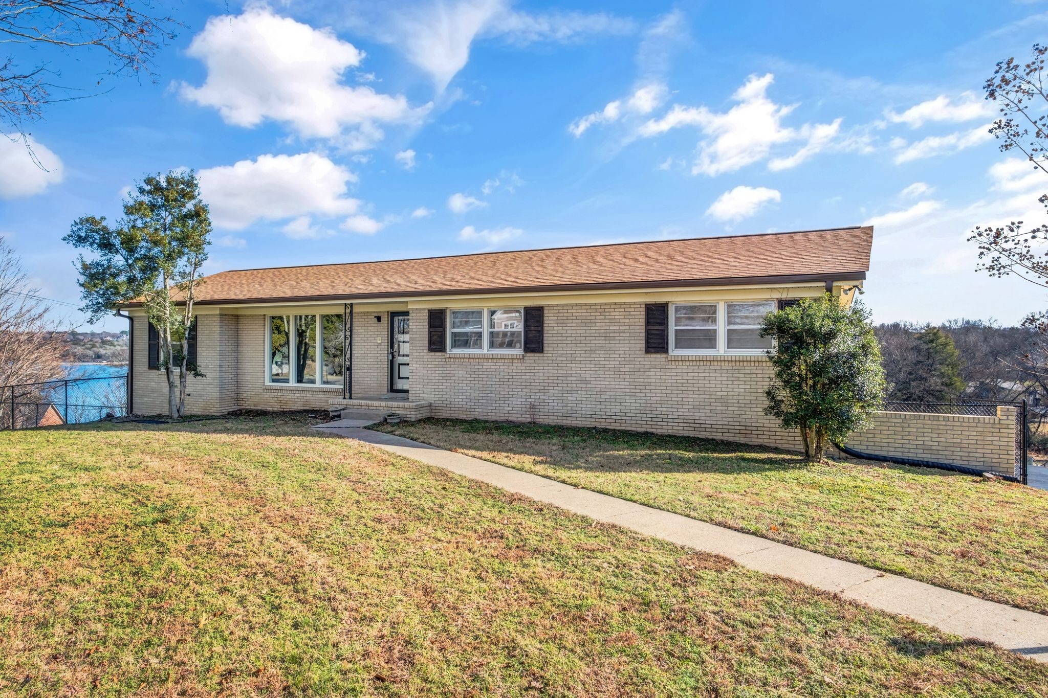 373 Green Harbor Rd