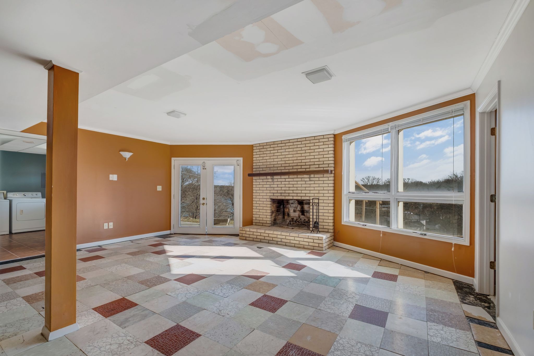 373 Green Harbor Rd