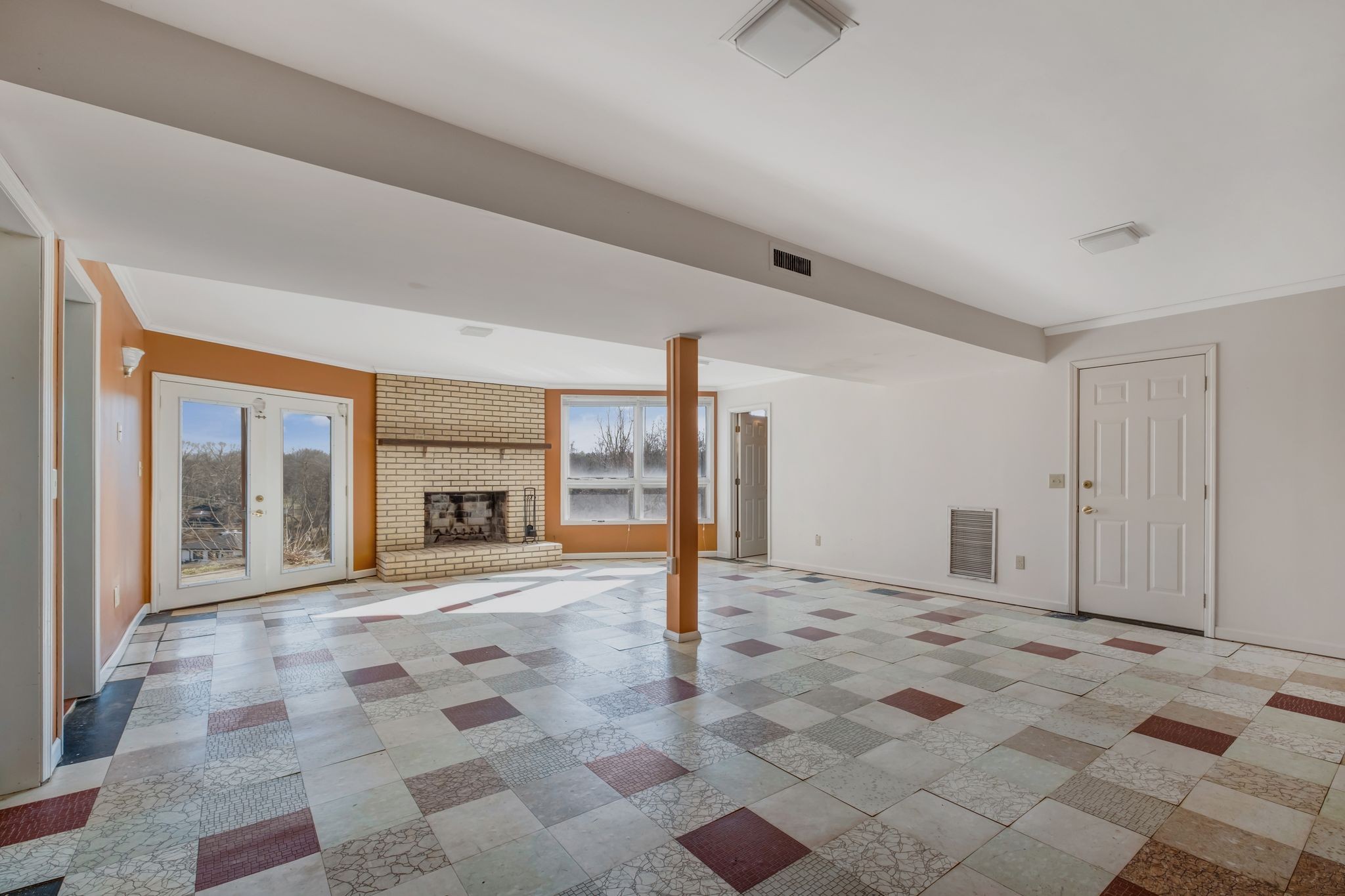 373 Green Harbor Rd