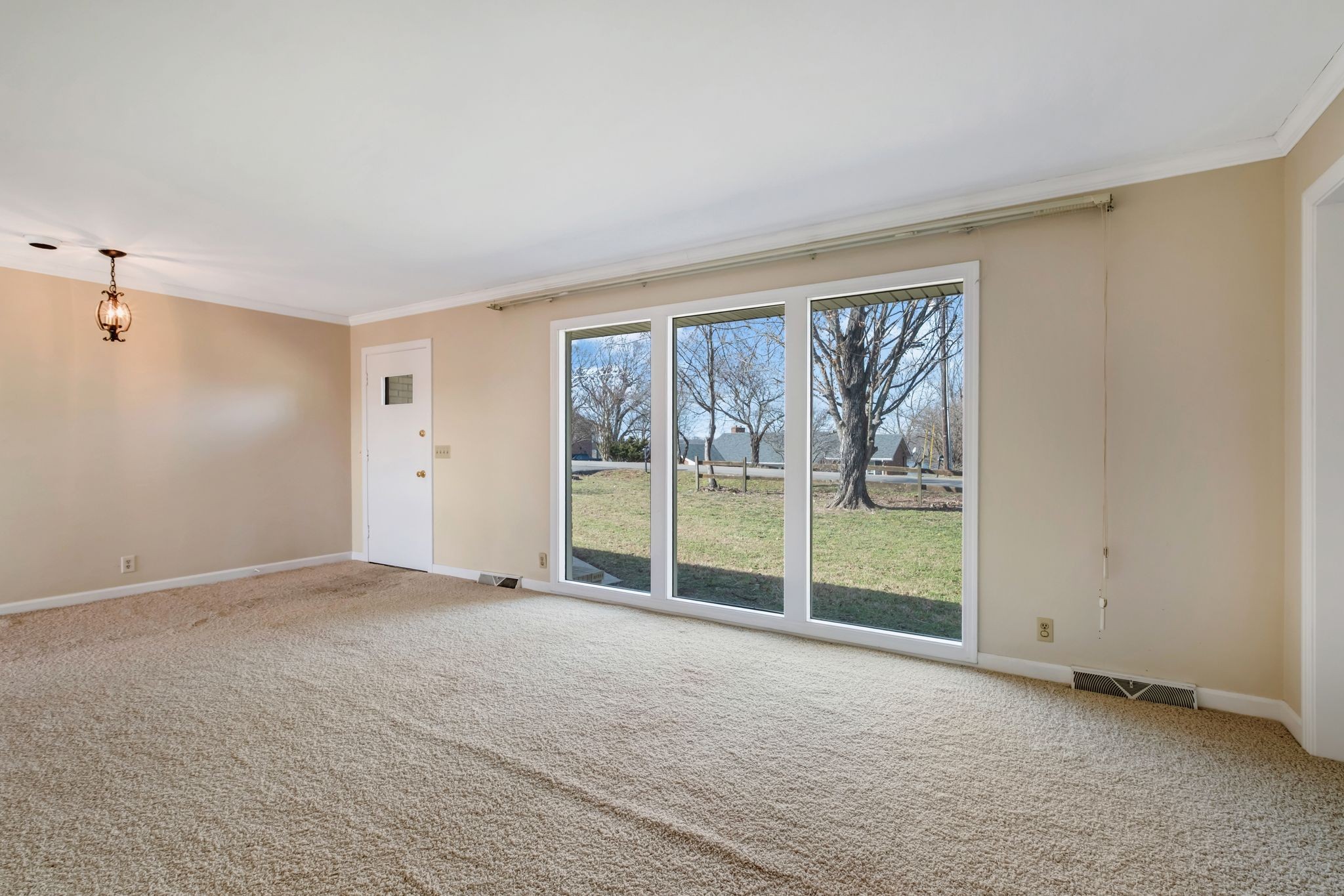 373 Green Harbor Rd