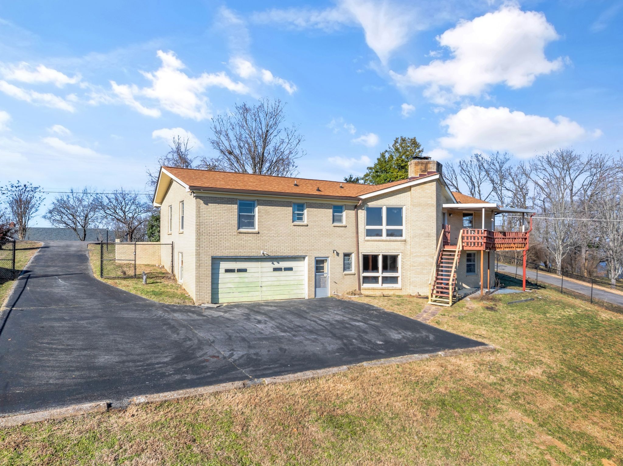 373 Green Harbor Rd