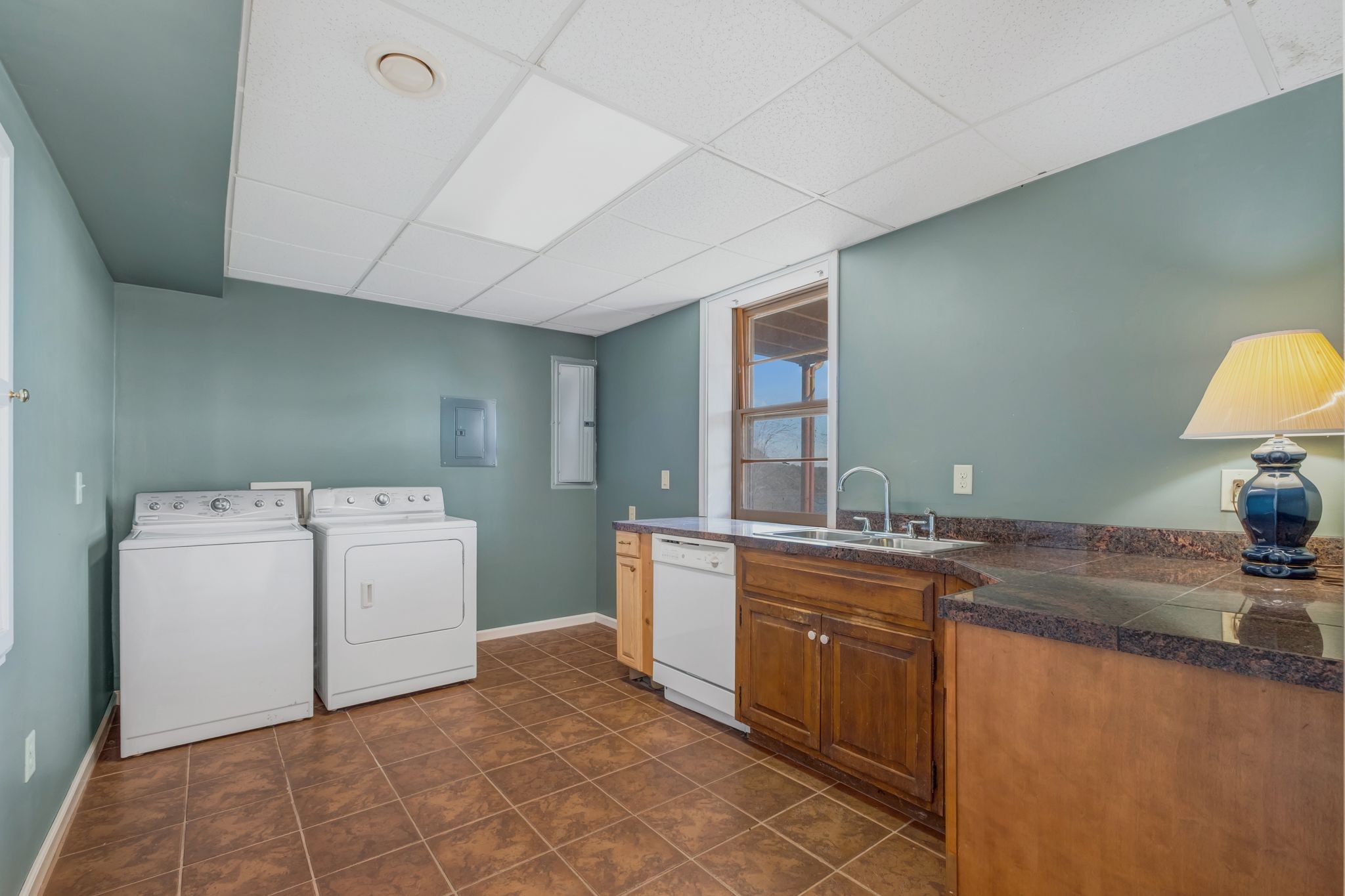 373 Green Harbor Rd
