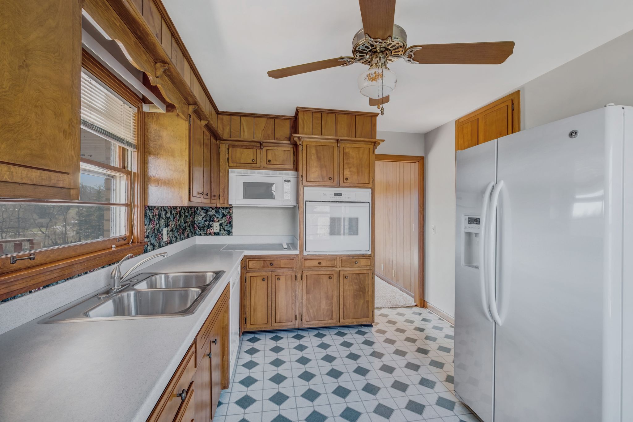 373 Green Harbor Rd