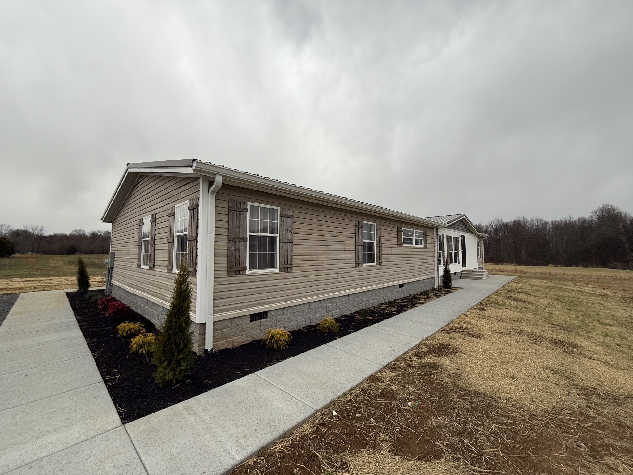 621 Cook Rd