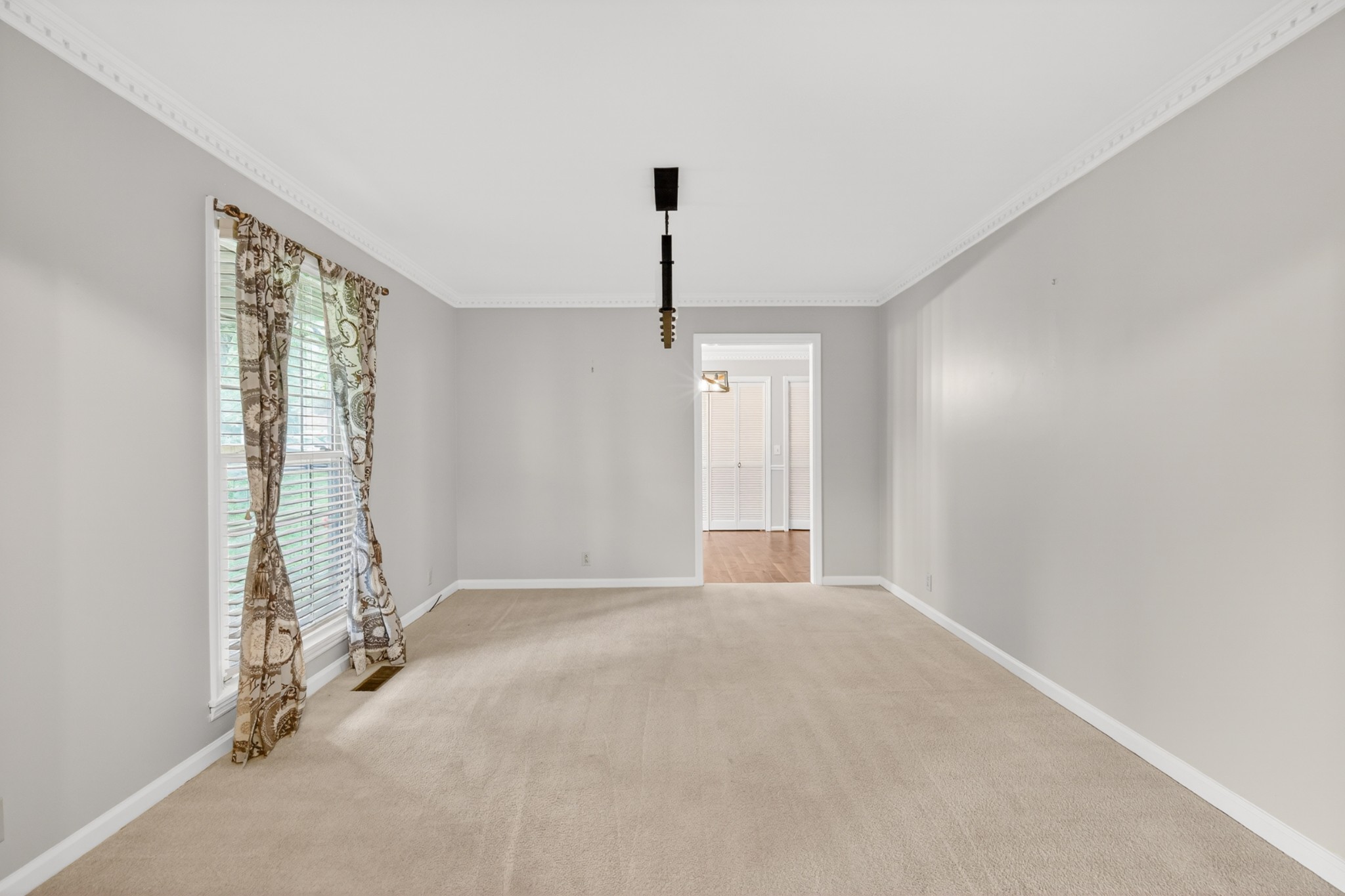 110 Pascal Dr