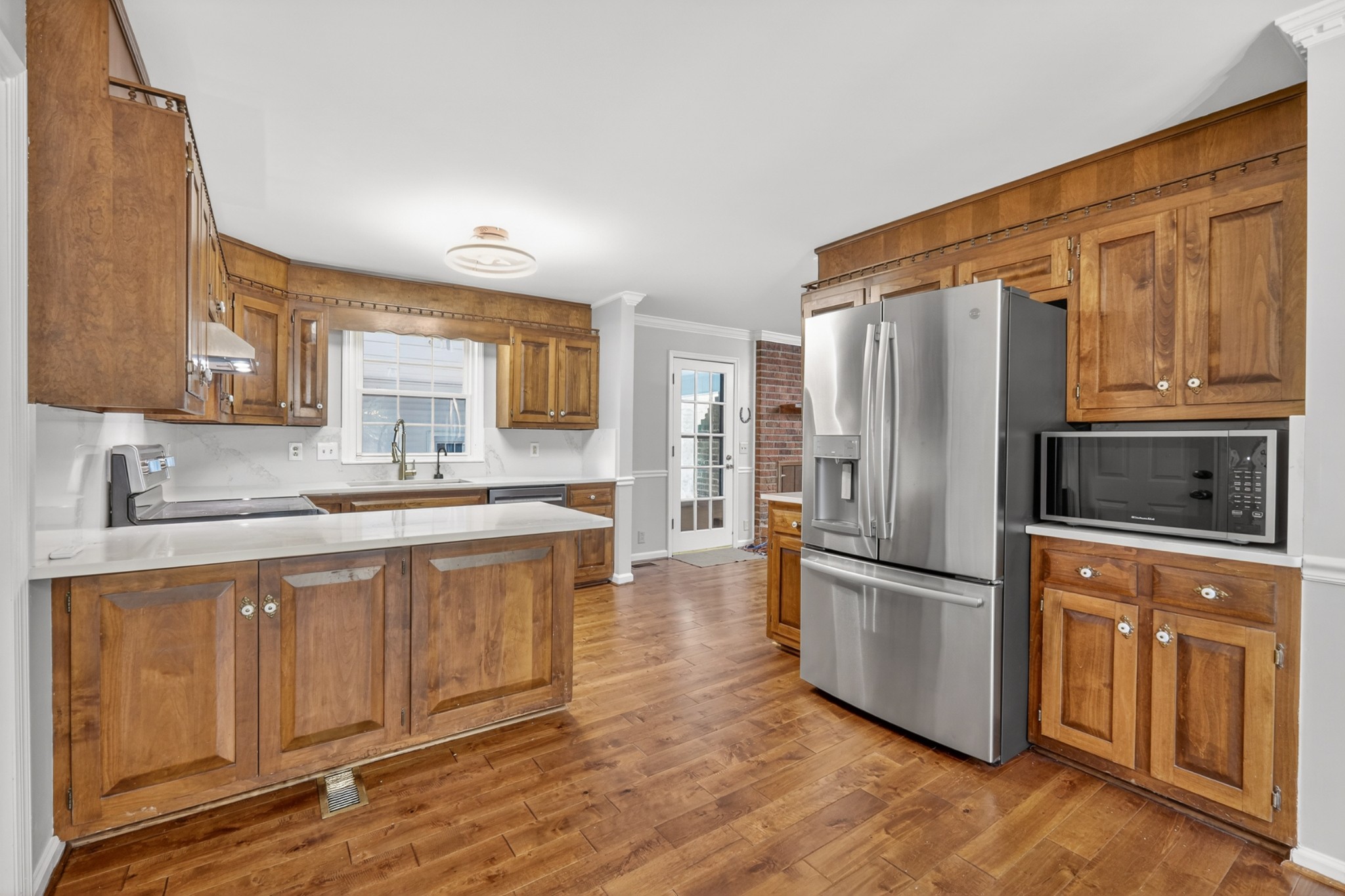 110 Pascal Dr