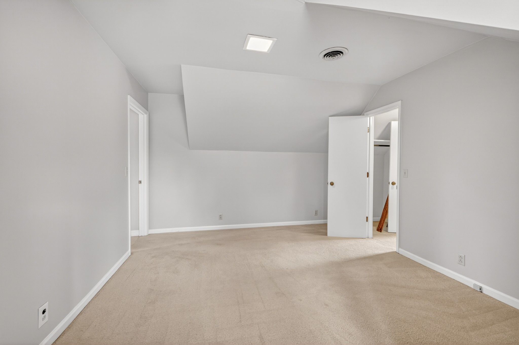 110 Pascal Dr