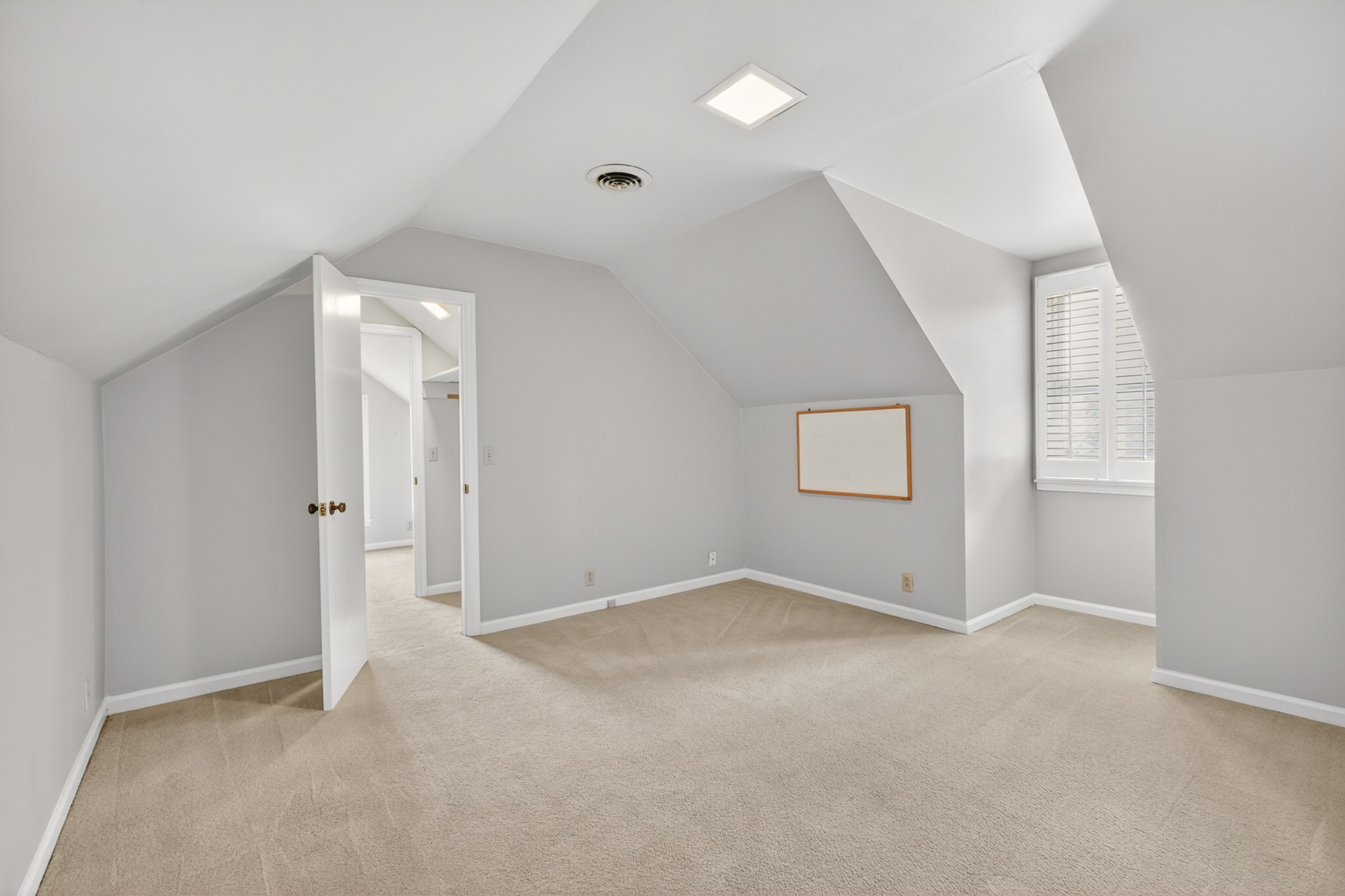 110 Pascal Dr