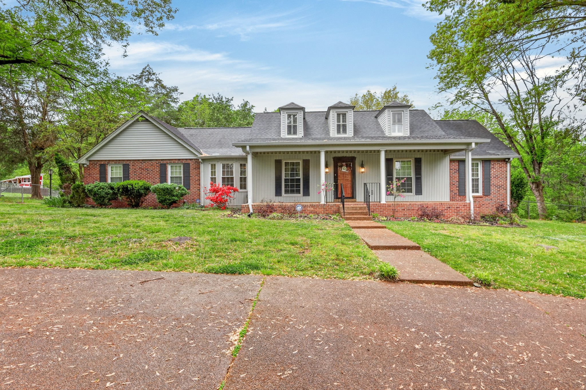110 Pascal Dr