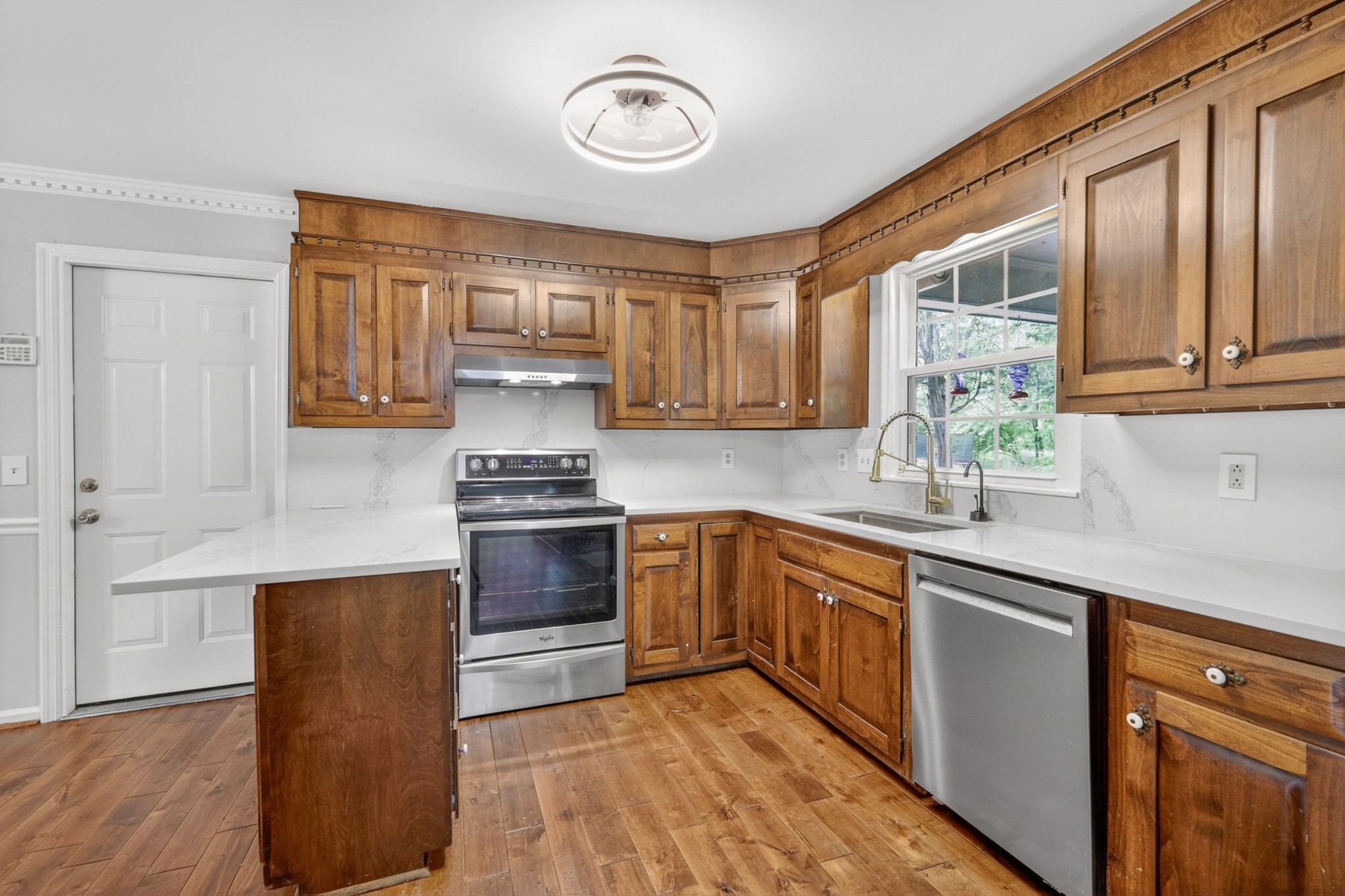 110 Pascal Dr