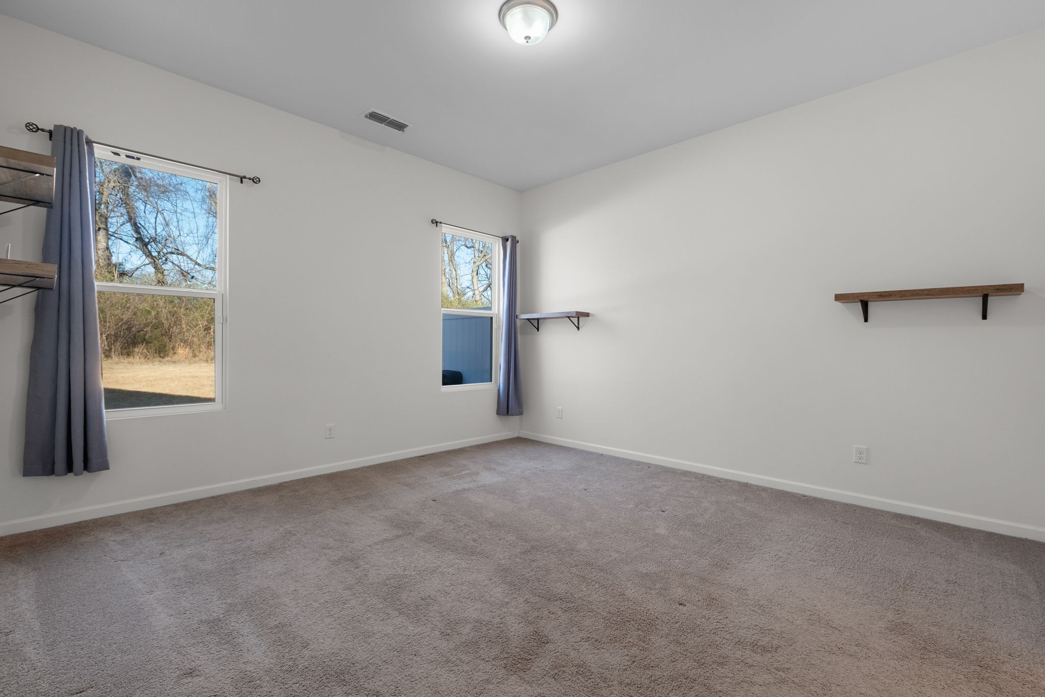 806 Sunset View Dr