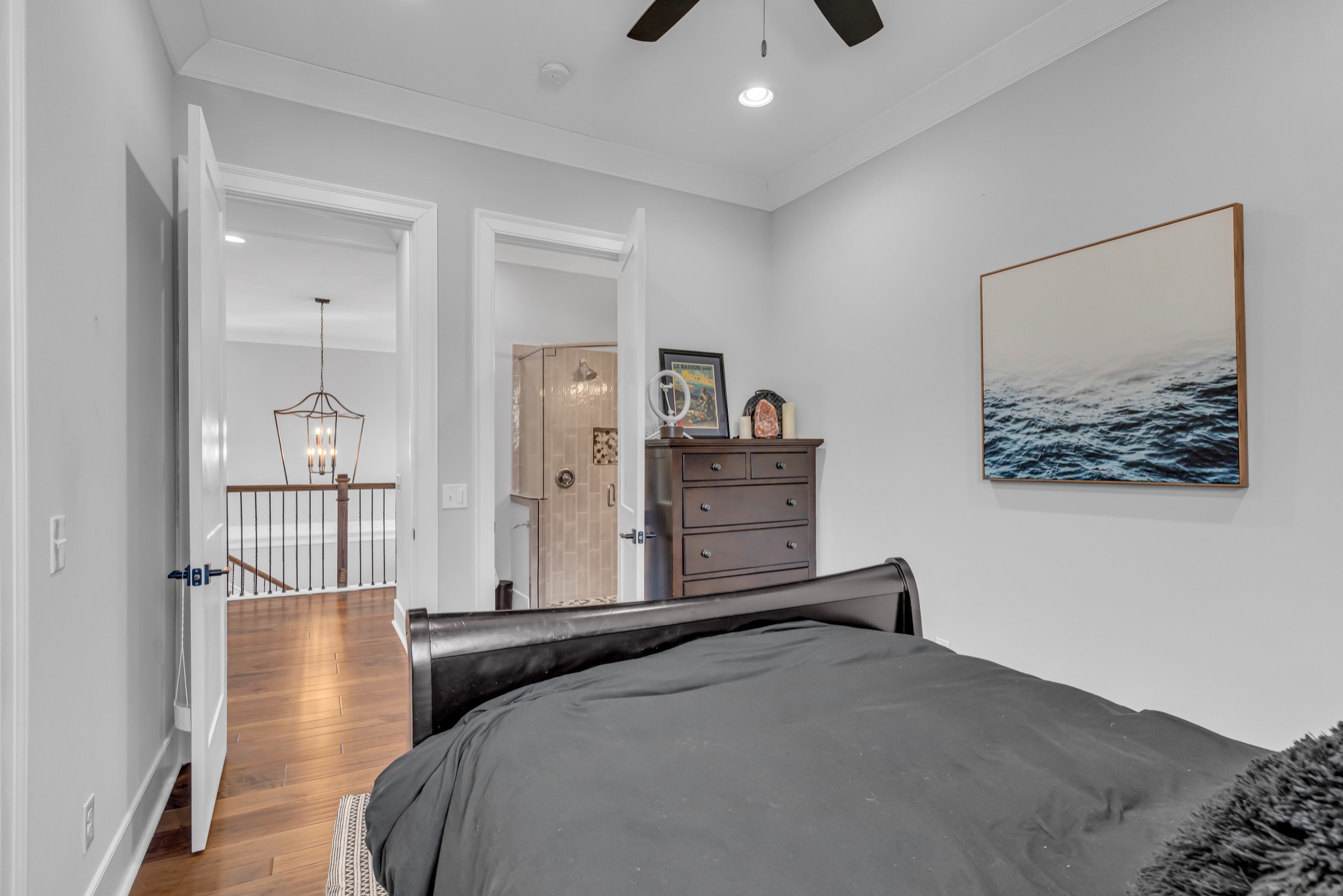 541 Lakeview Cir