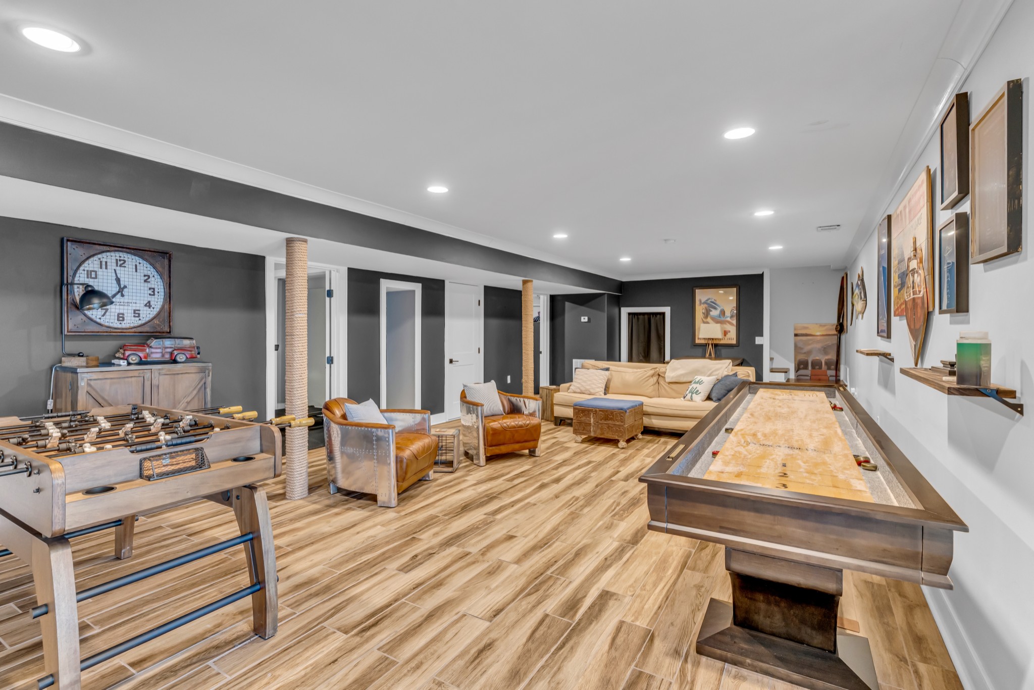 541 Lakeview Cir