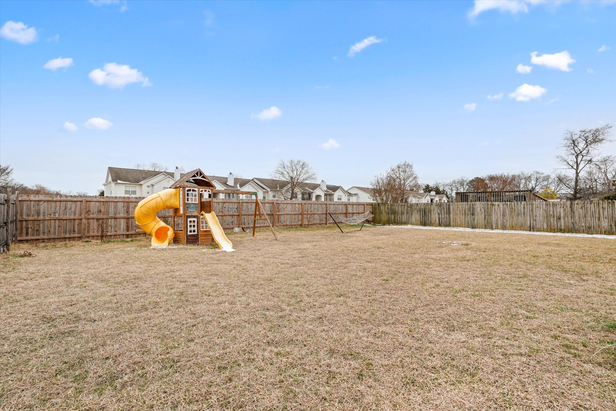 1367 Piercy Ct