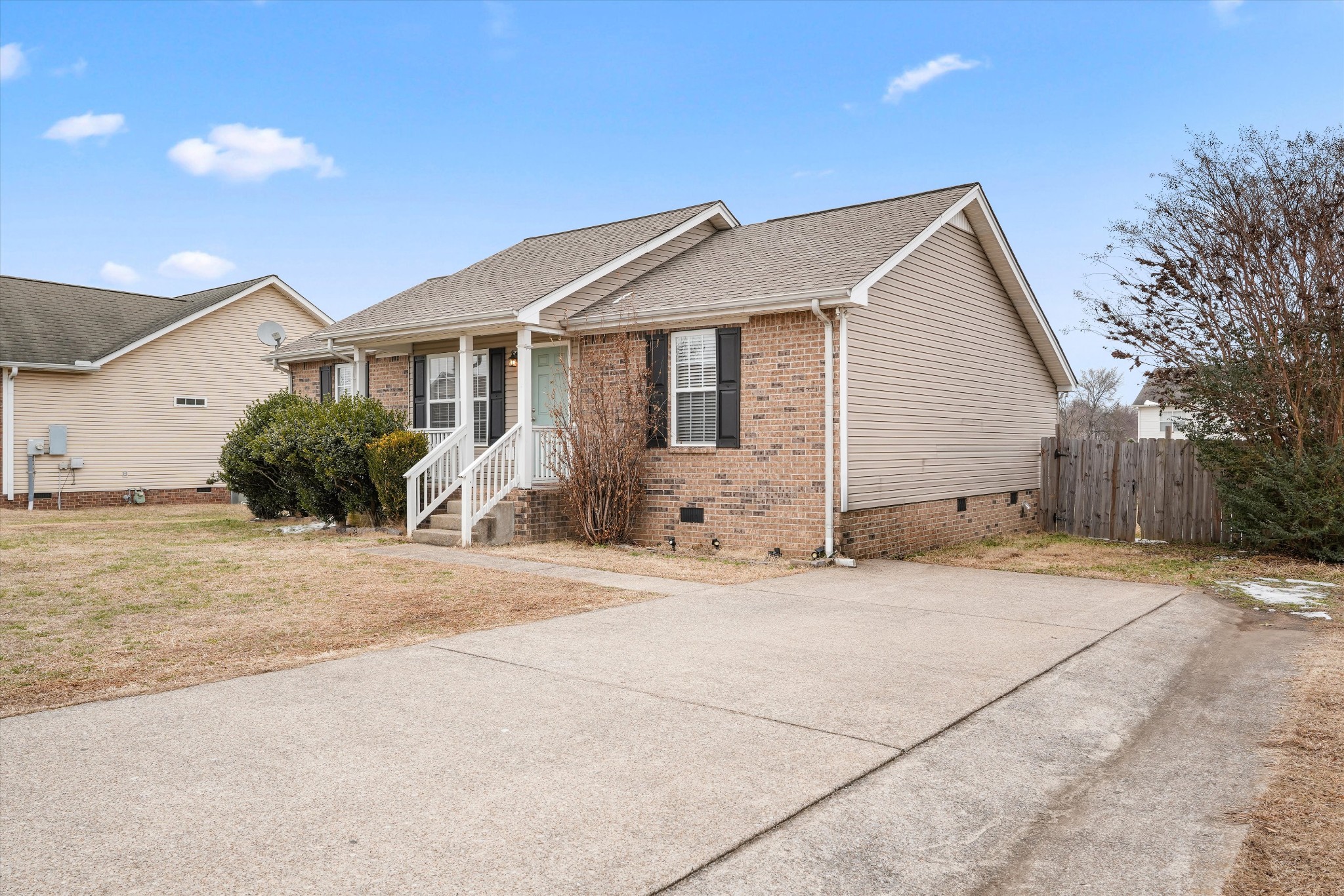 1367 Piercy Ct