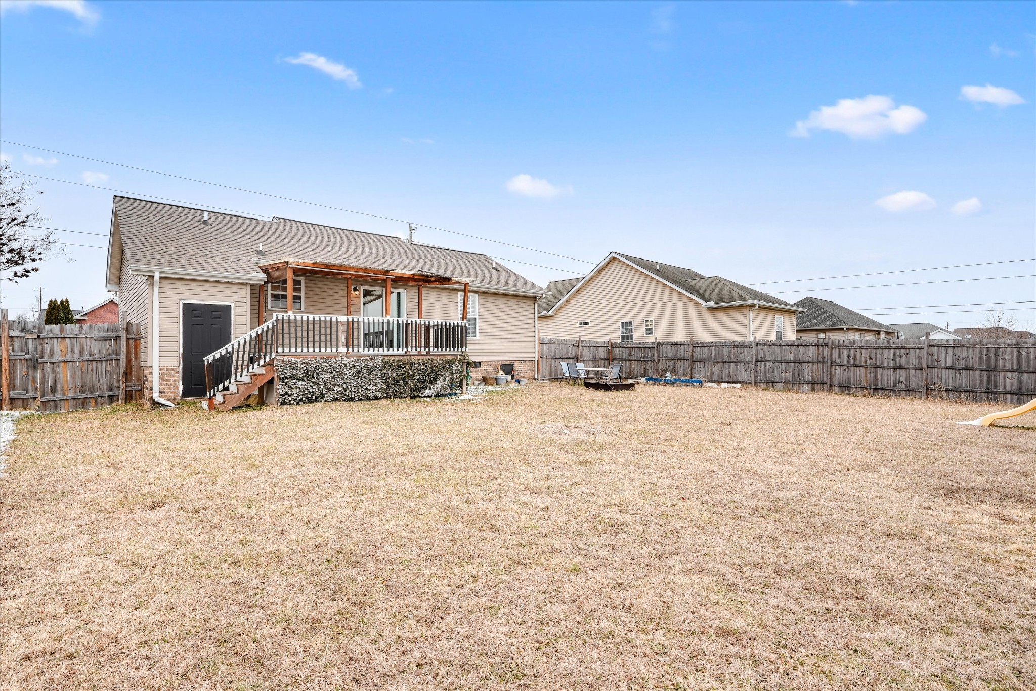 1367 Piercy Ct