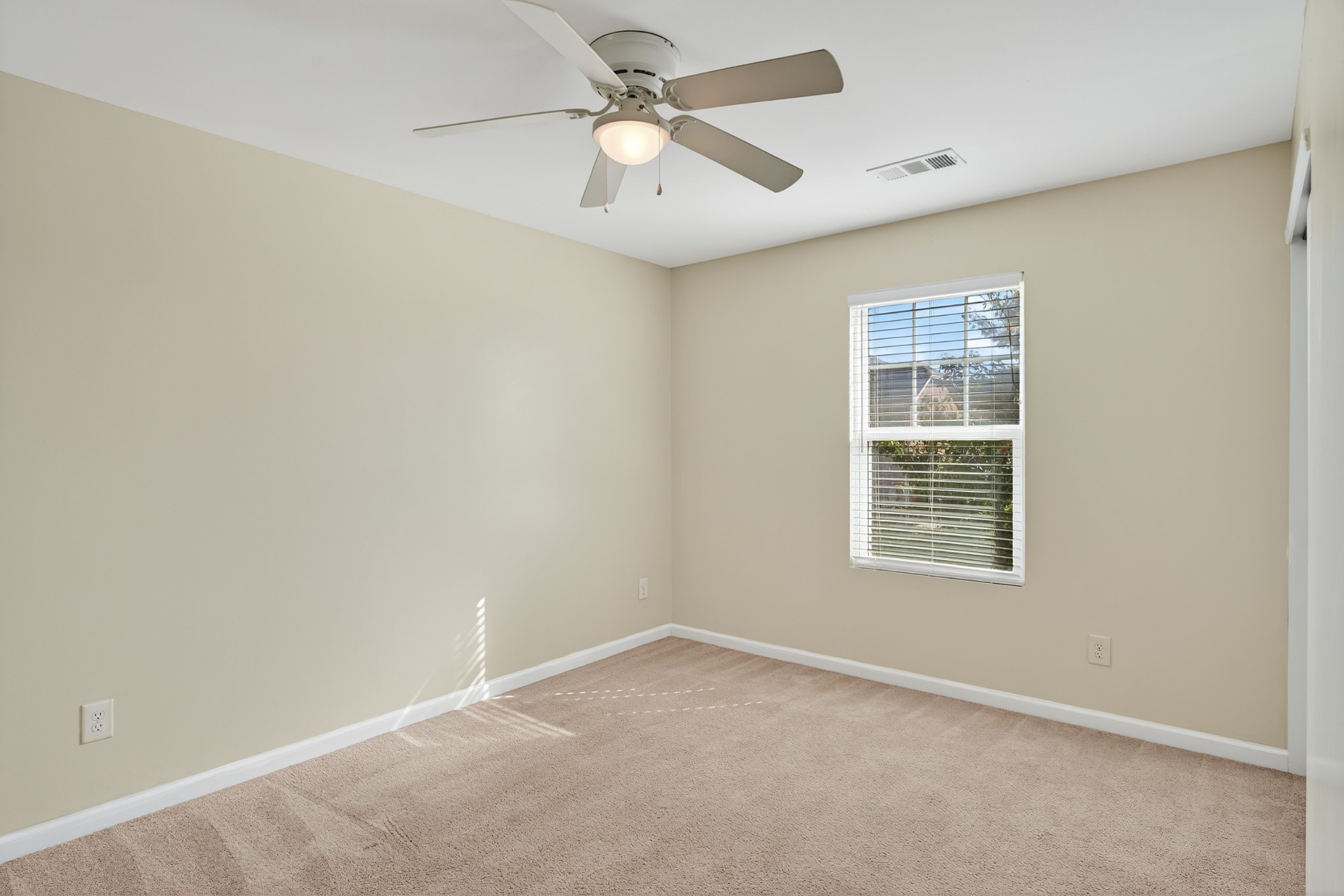 108 Suggs Dr
