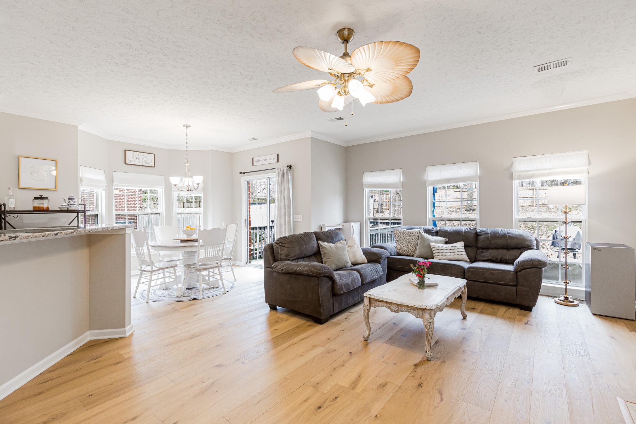 704 Amhearst Ct