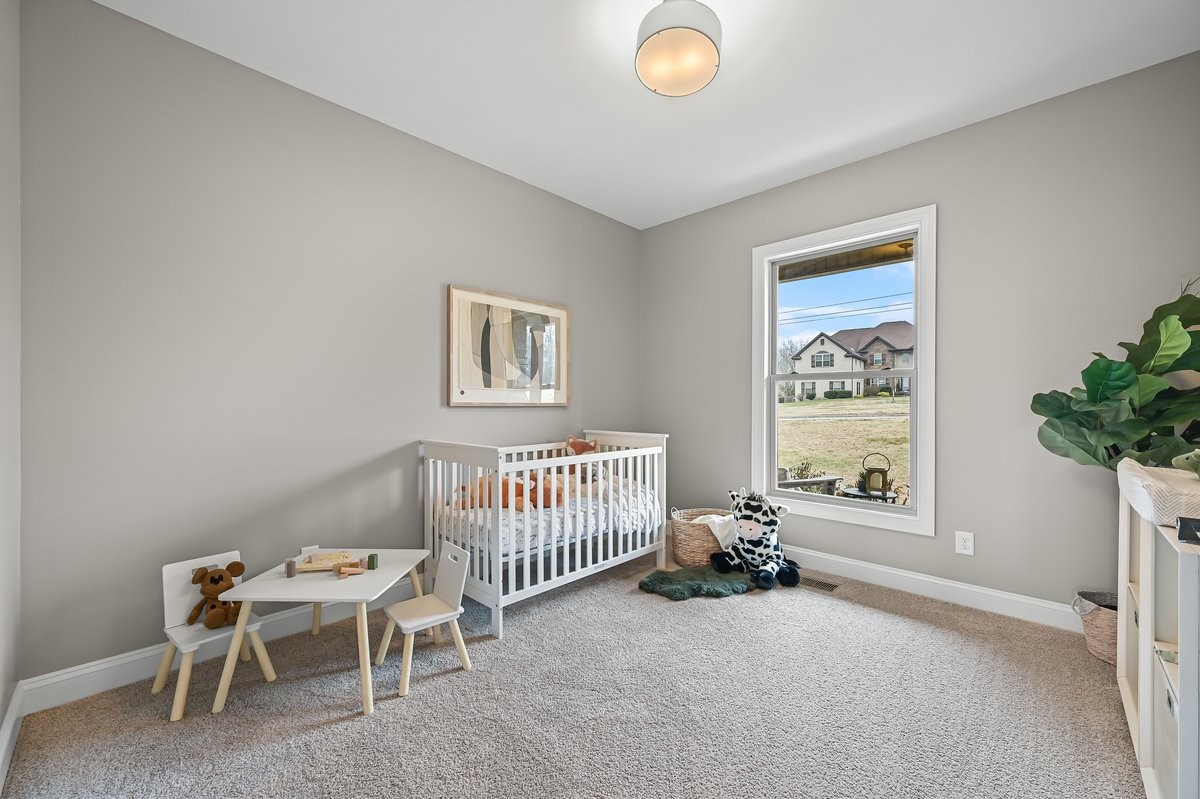 594 Butternut Trl