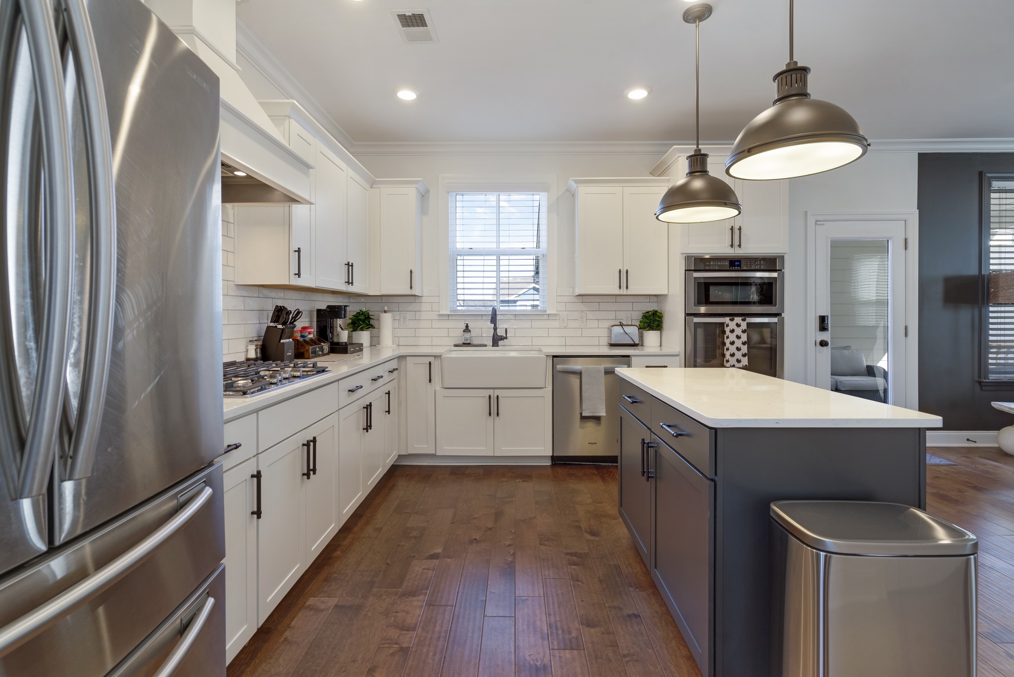 3228 Vinemont Dr