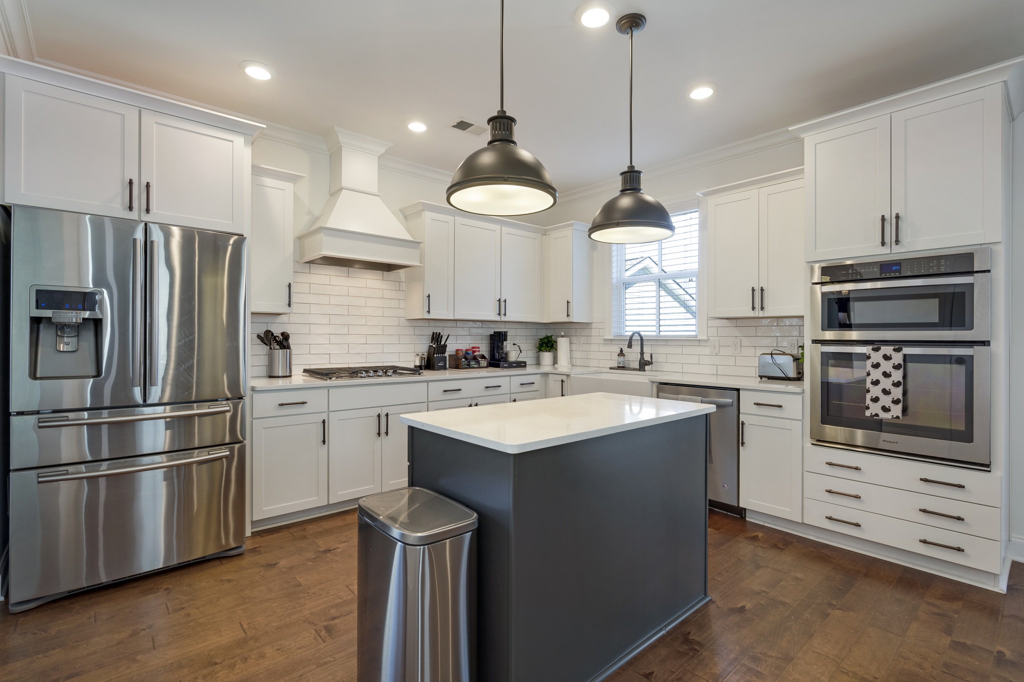 3228 Vinemont Dr