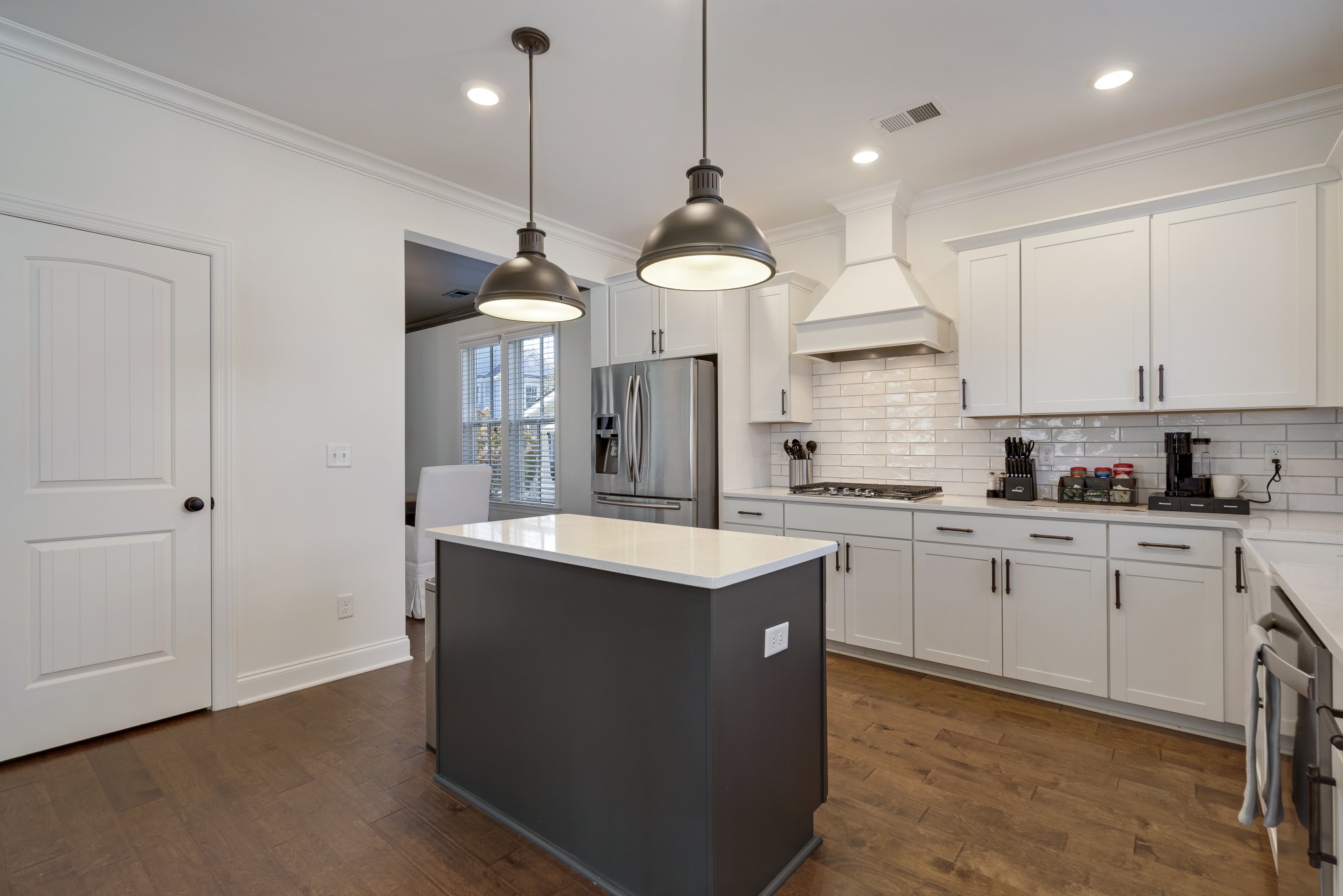 3228 Vinemont Dr