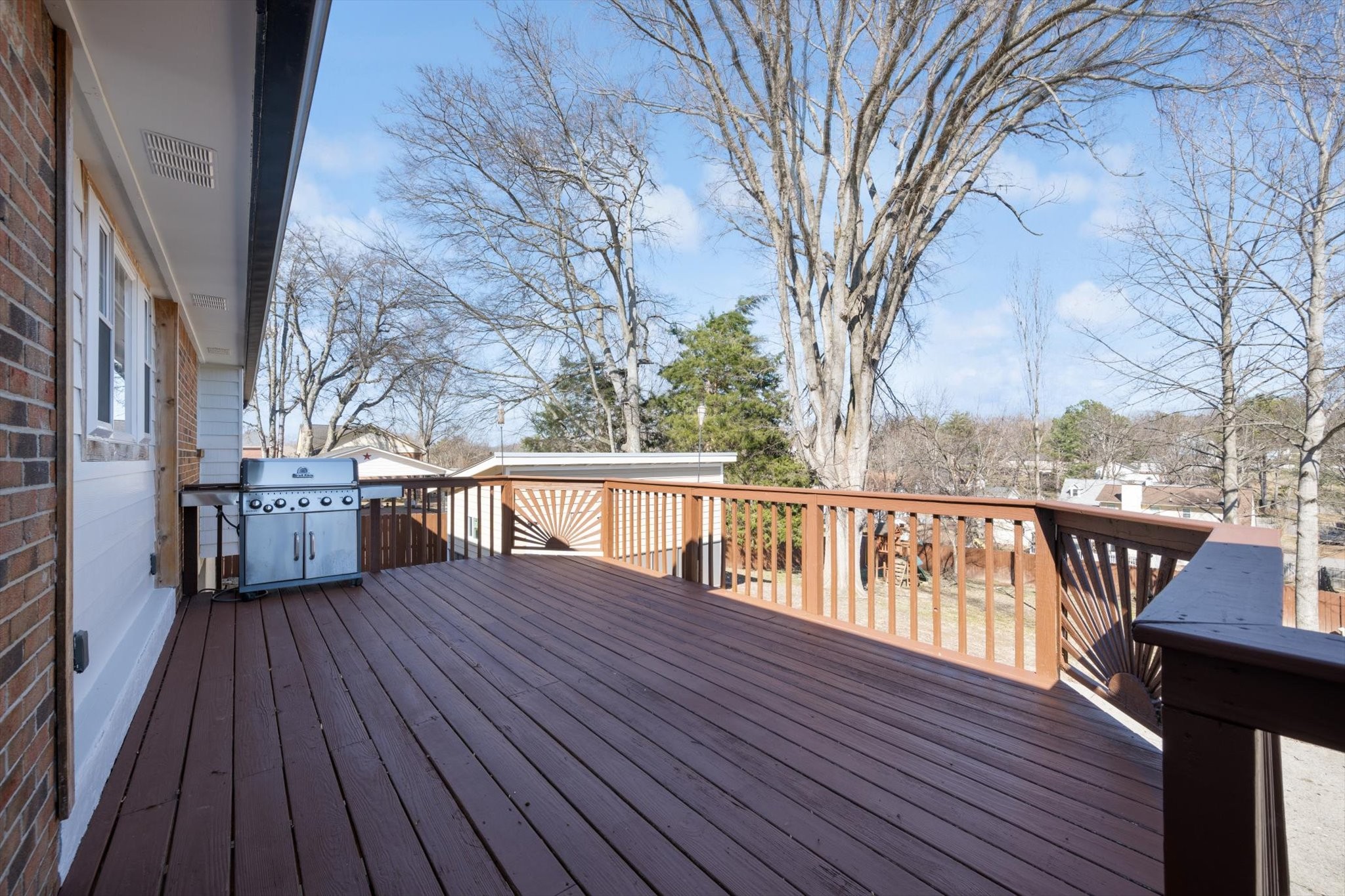 801 Countrywood Dr