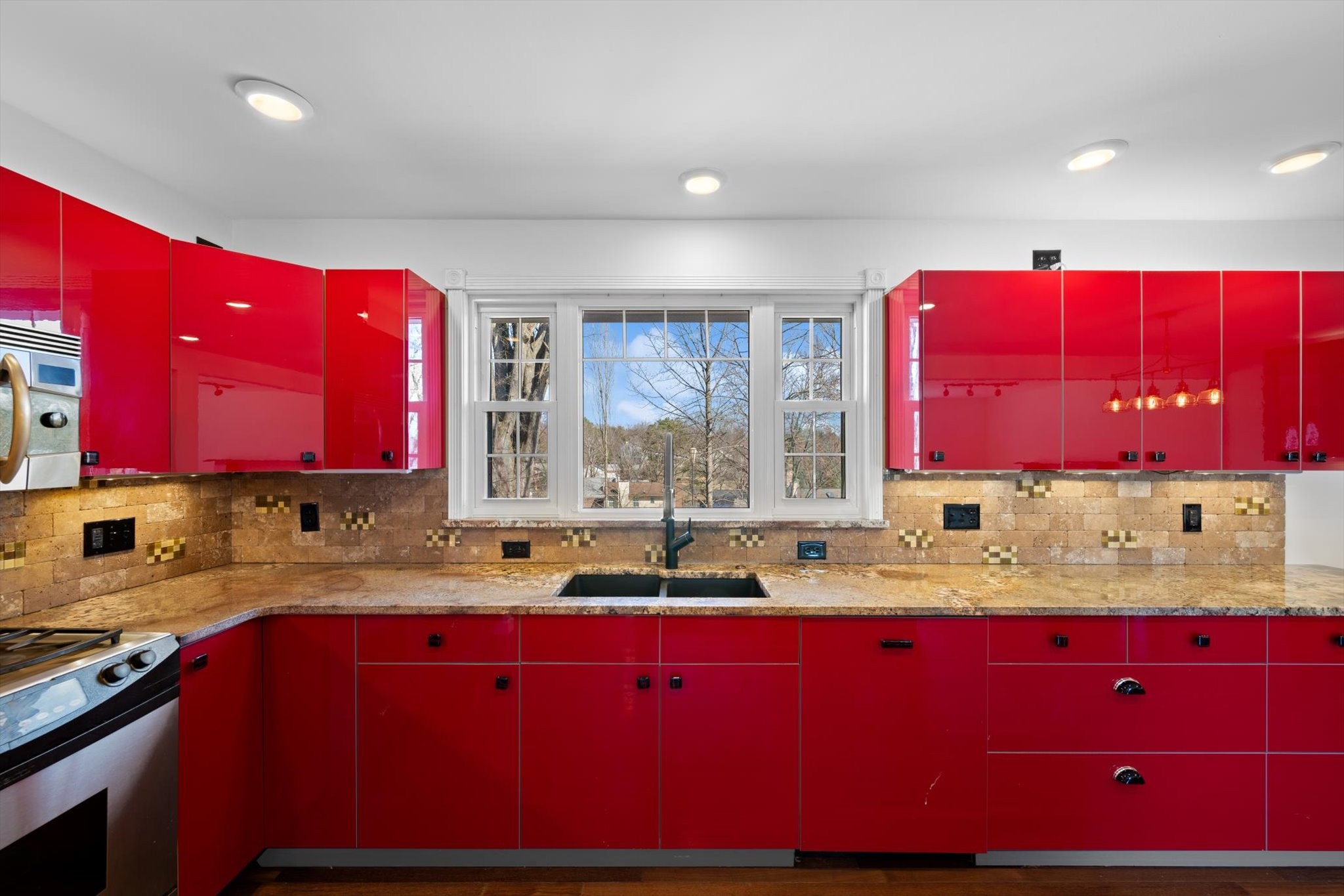 801 Countrywood Dr