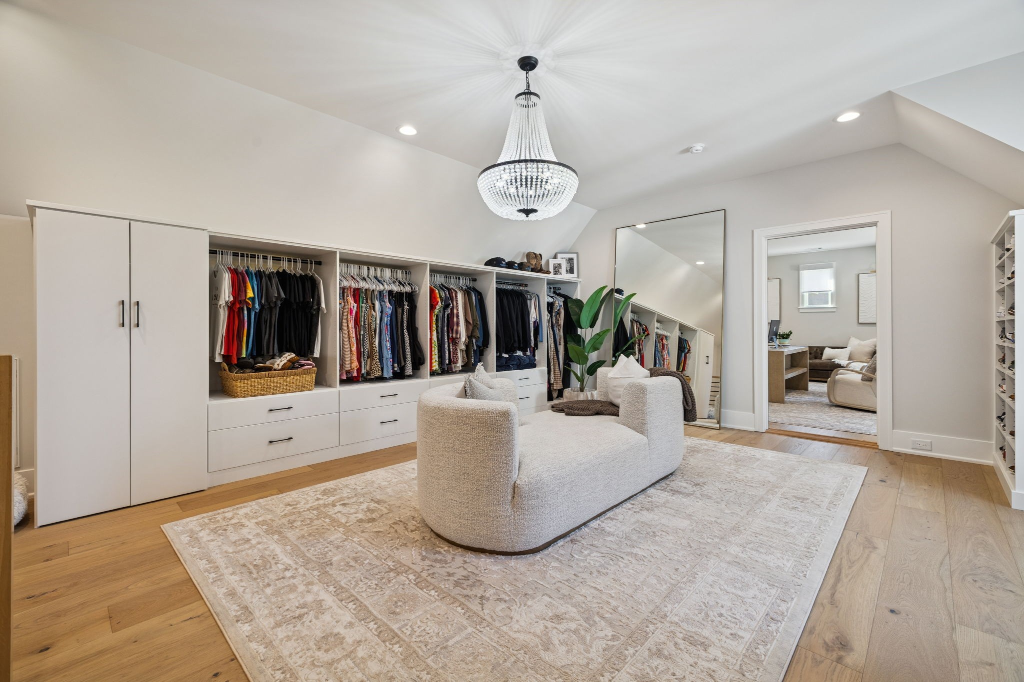 344 Raintree Dr