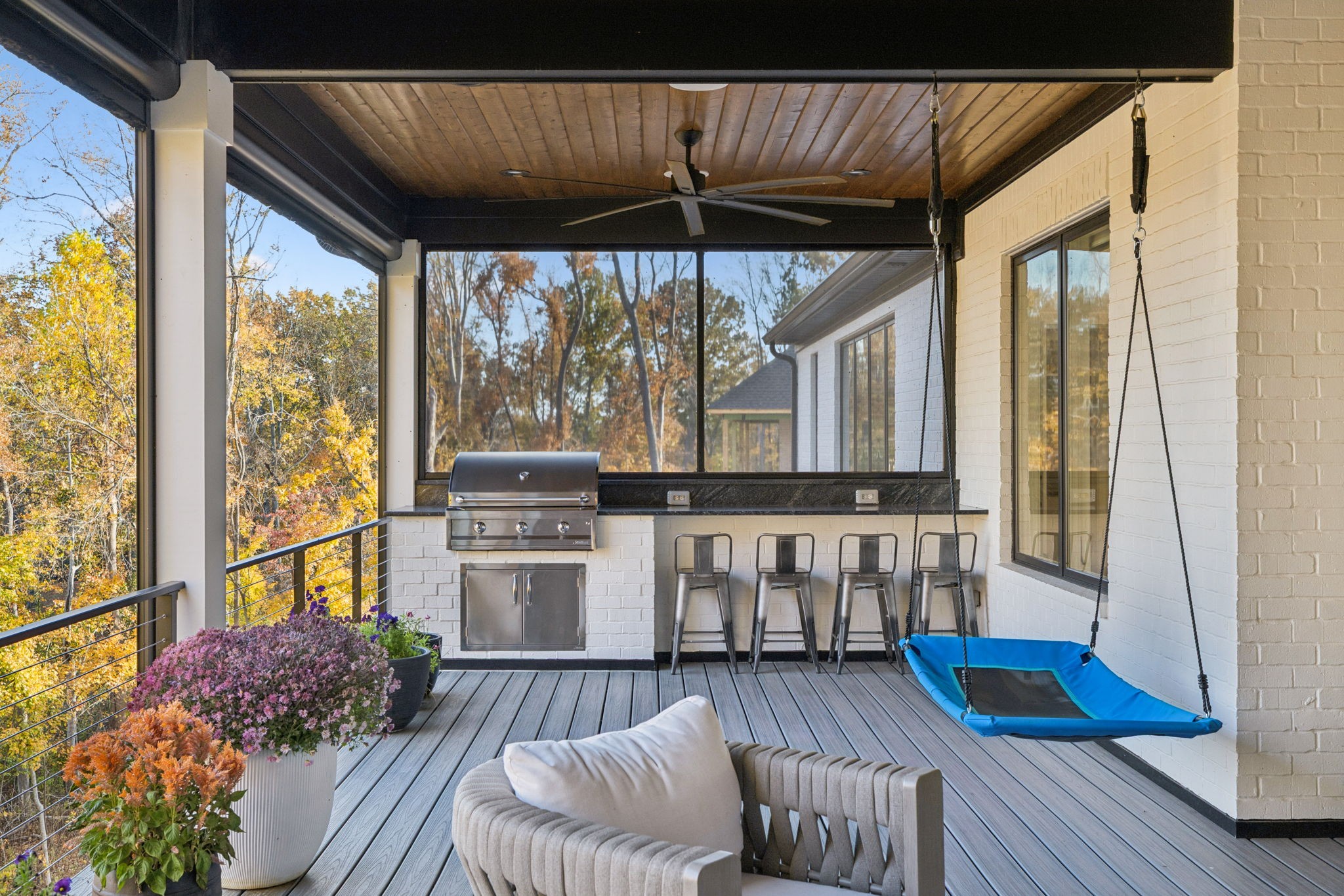 344 Raintree Dr