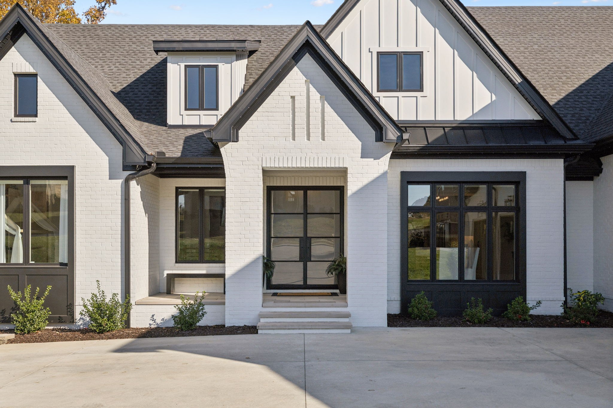 344 Raintree Dr