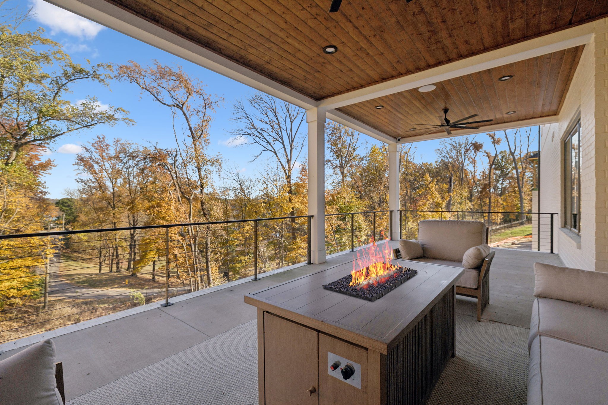 344 Raintree Dr