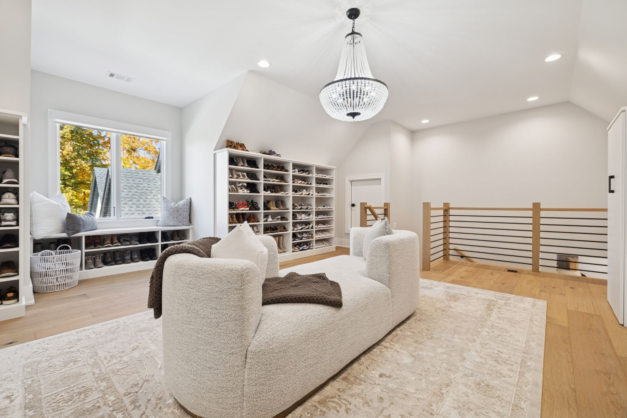 344 Raintree Dr