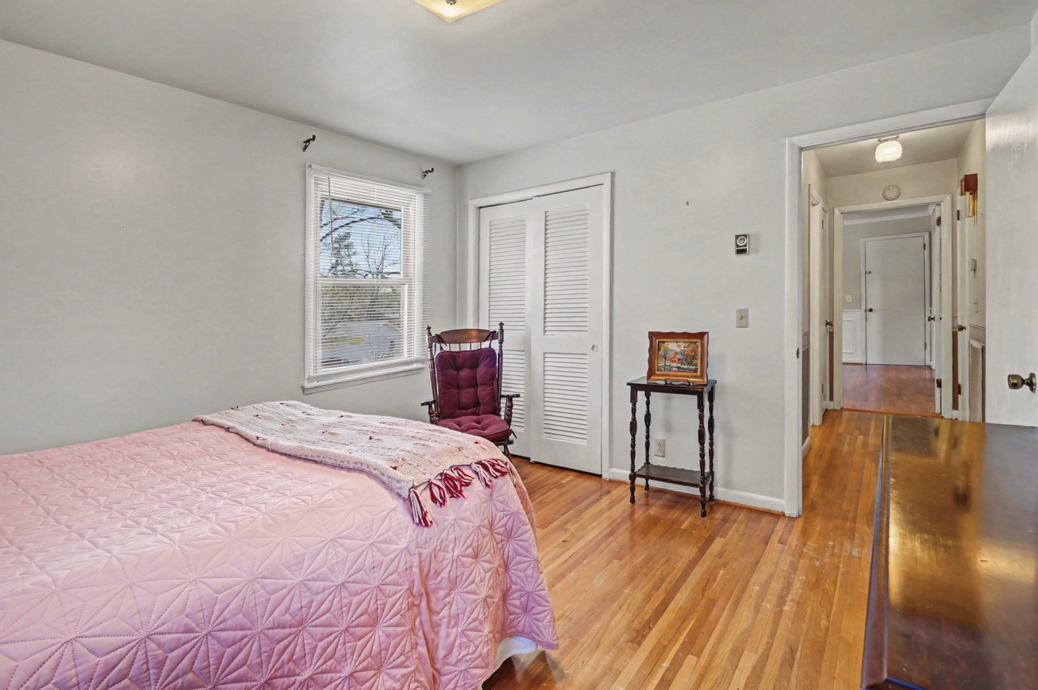 102 Hickory Trce