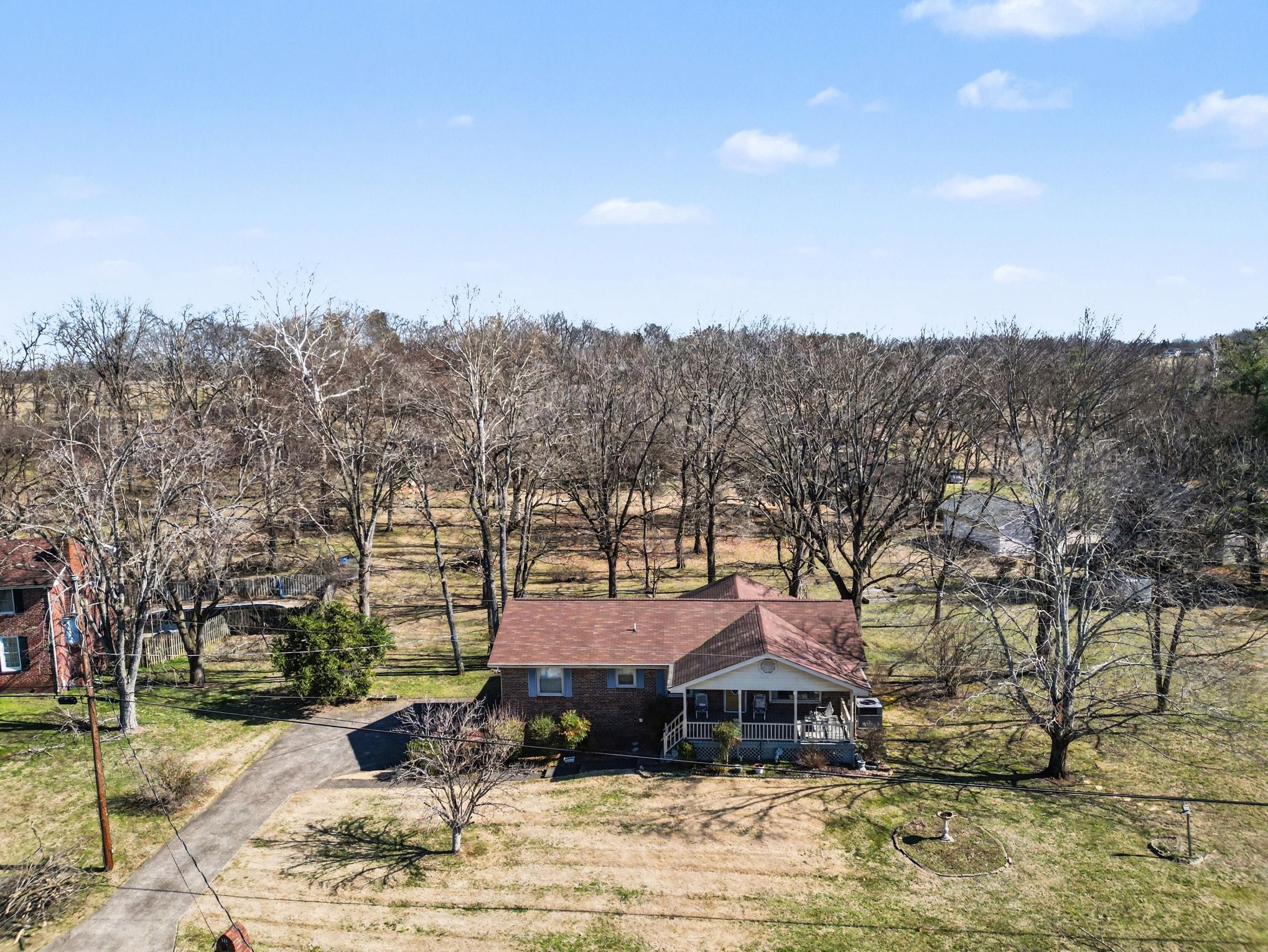 102 Hickory Trce