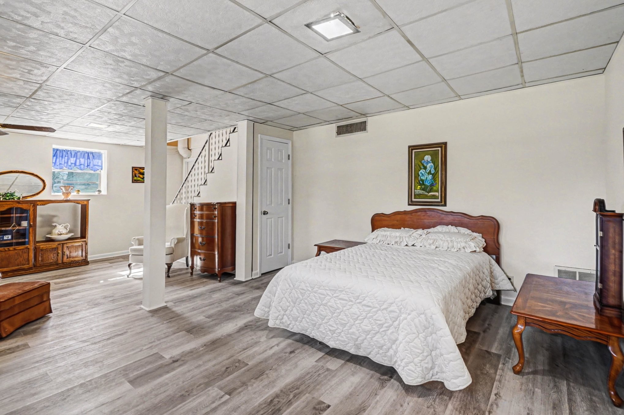 102 Hickory Trce