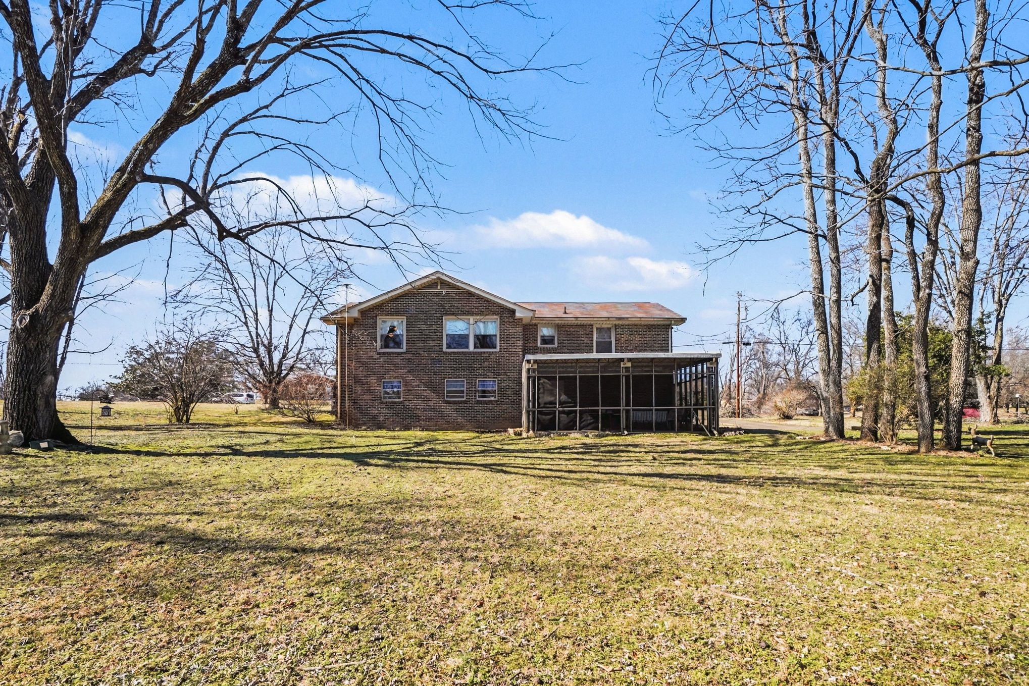 102 Hickory Trce