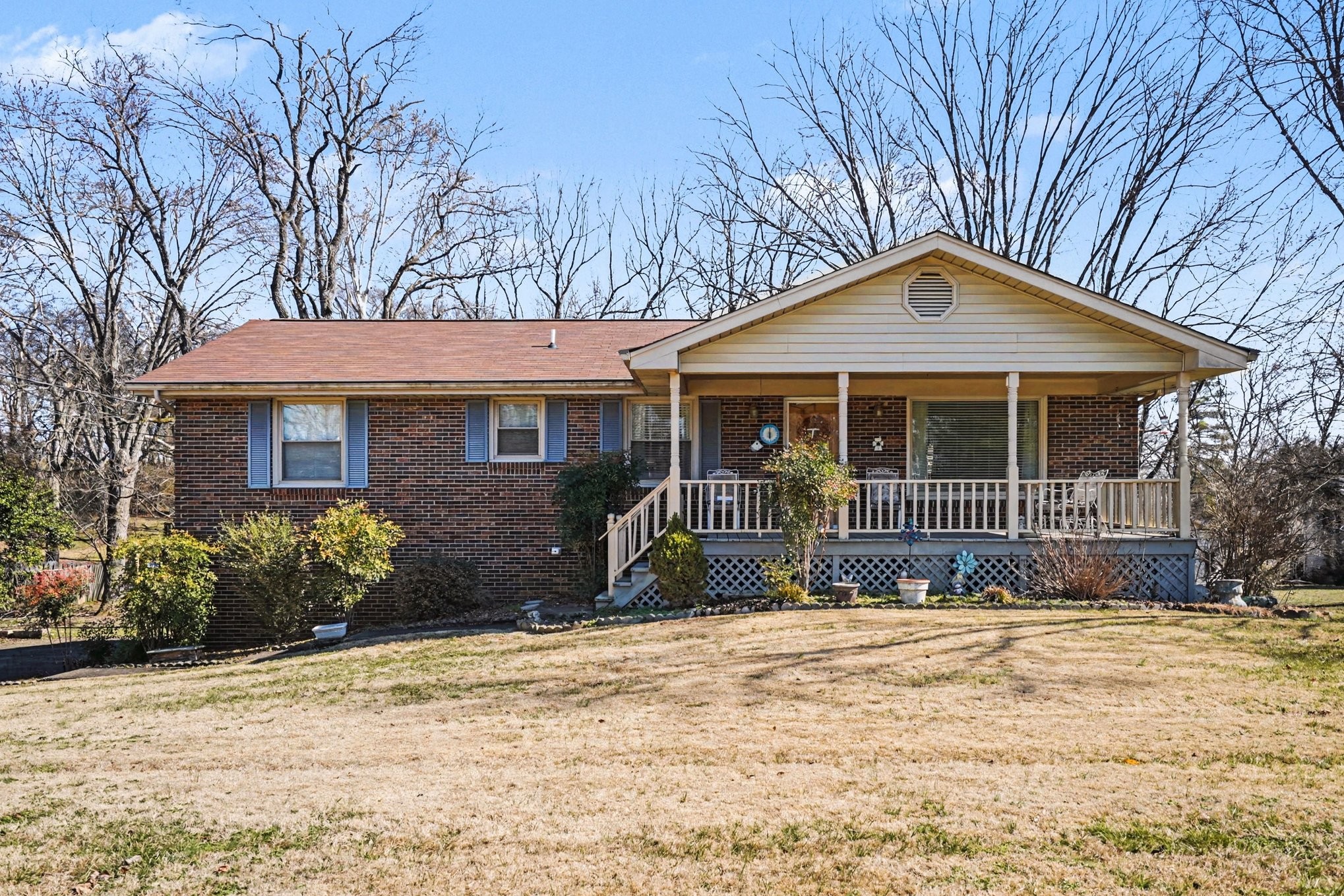 102 Hickory Trce