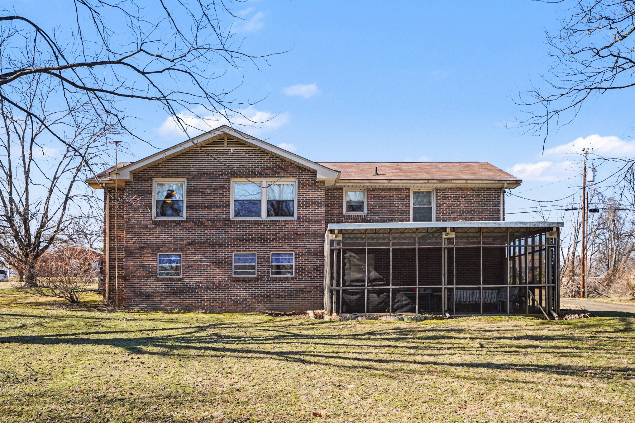 102 Hickory Trce